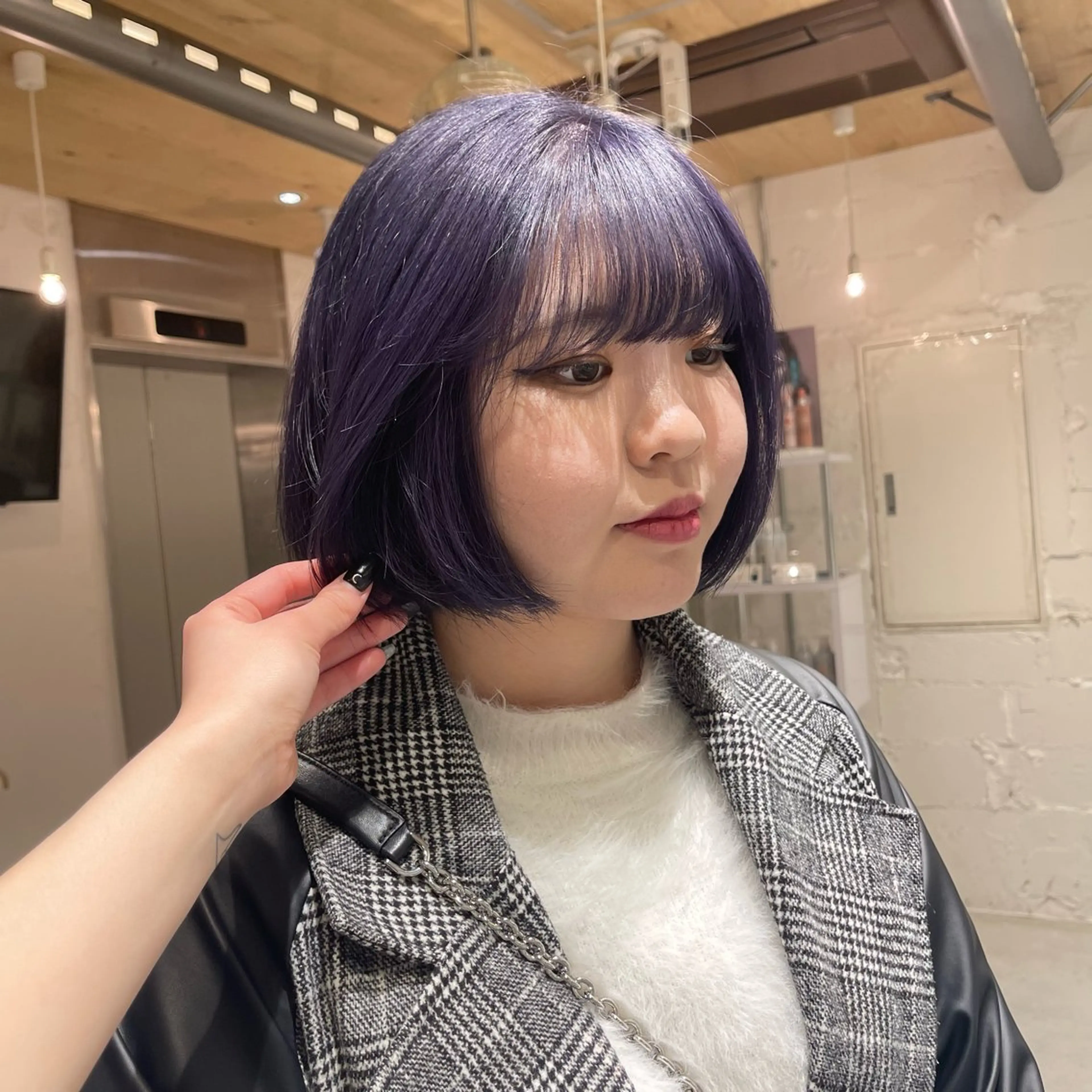 ショート カラー nameless miichiのヘアスタイル