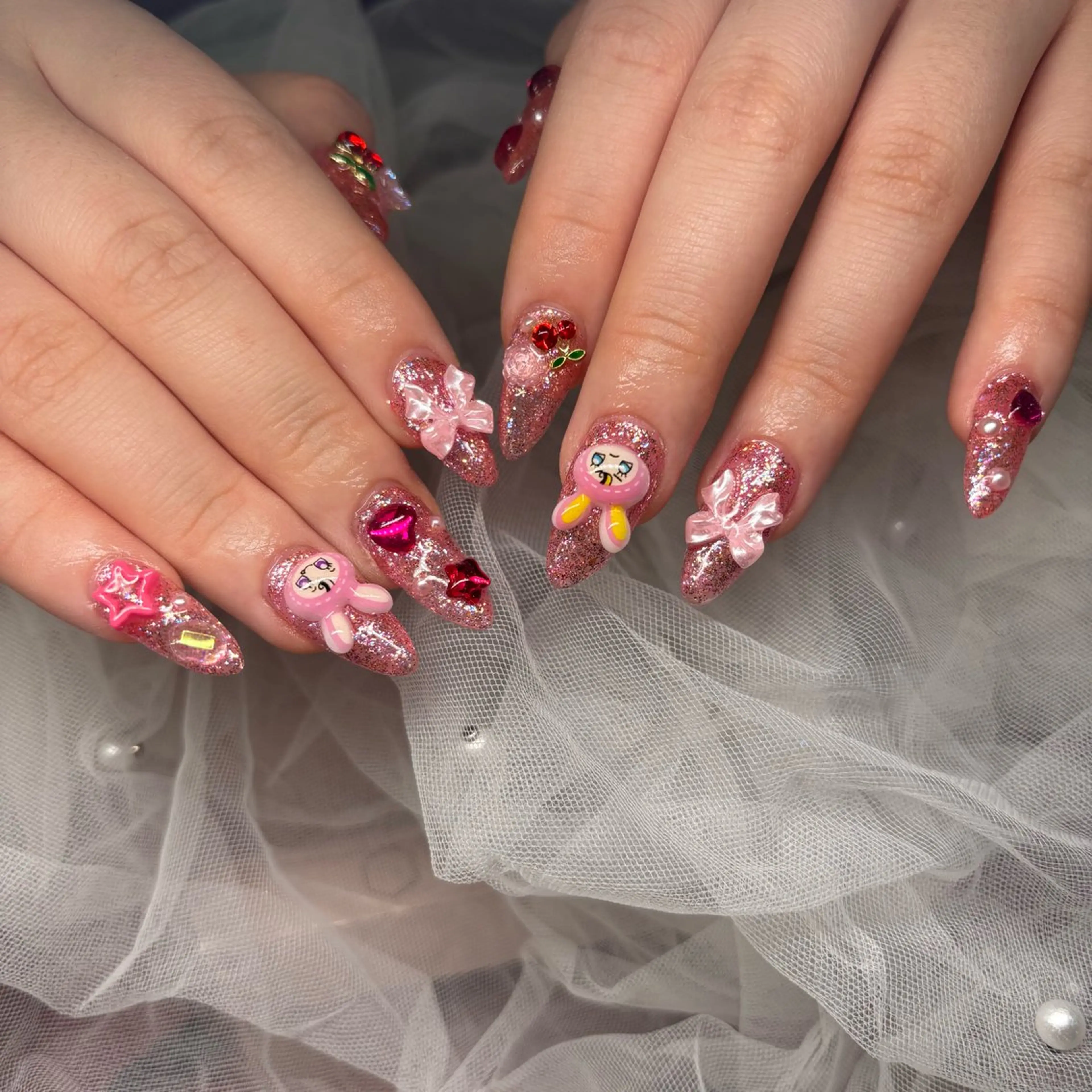 ネイル ピンク スカルプネイル ハンドネイル RE💟N.NAIL ラテン系お姉さんのネイルデザイン
