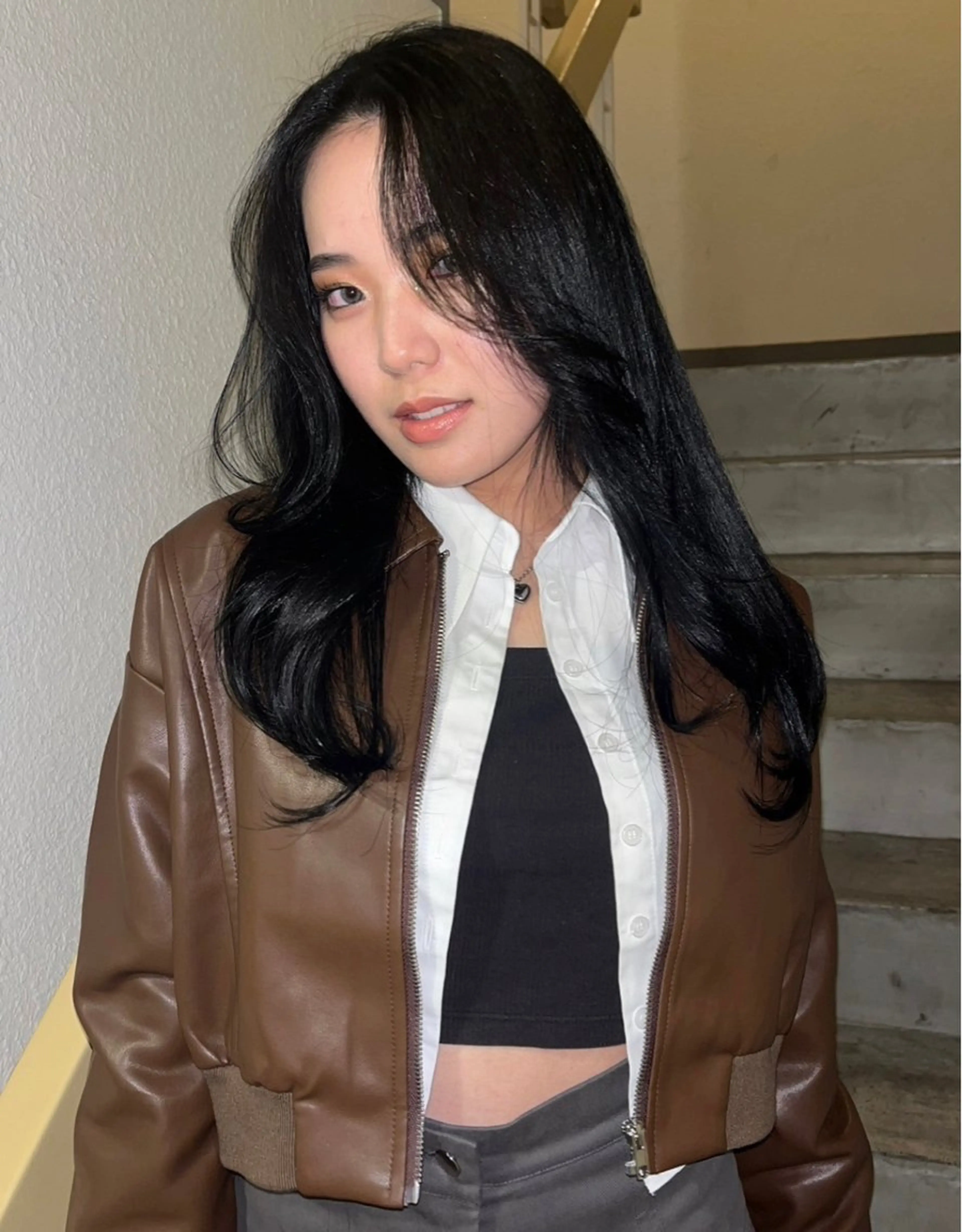 カラー 黒髪 sliver ・siki /YUIのヘアスタイル