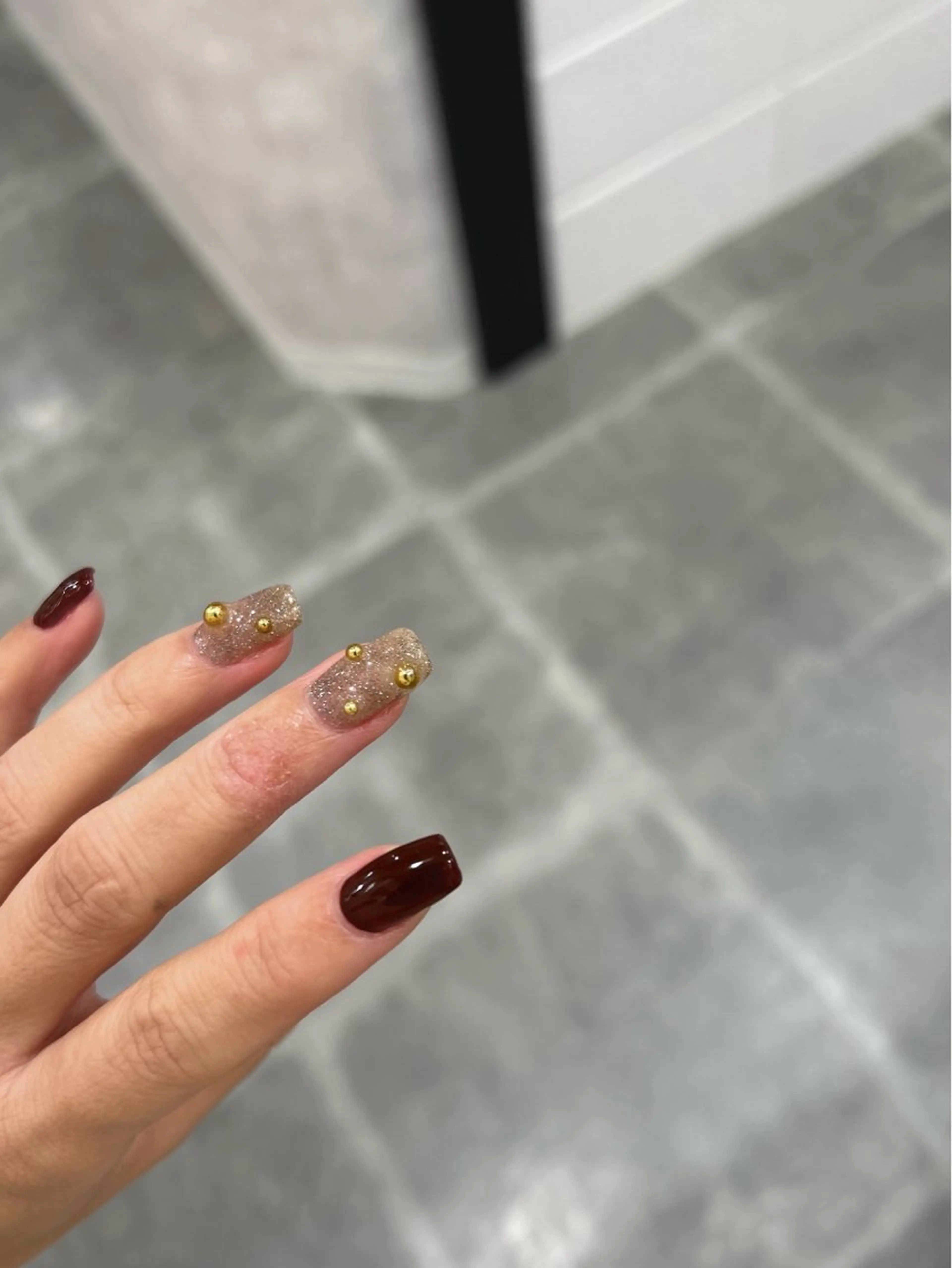 ネイル ハンドネイル NINEnami ニュアンスネイルのネイルデザイン