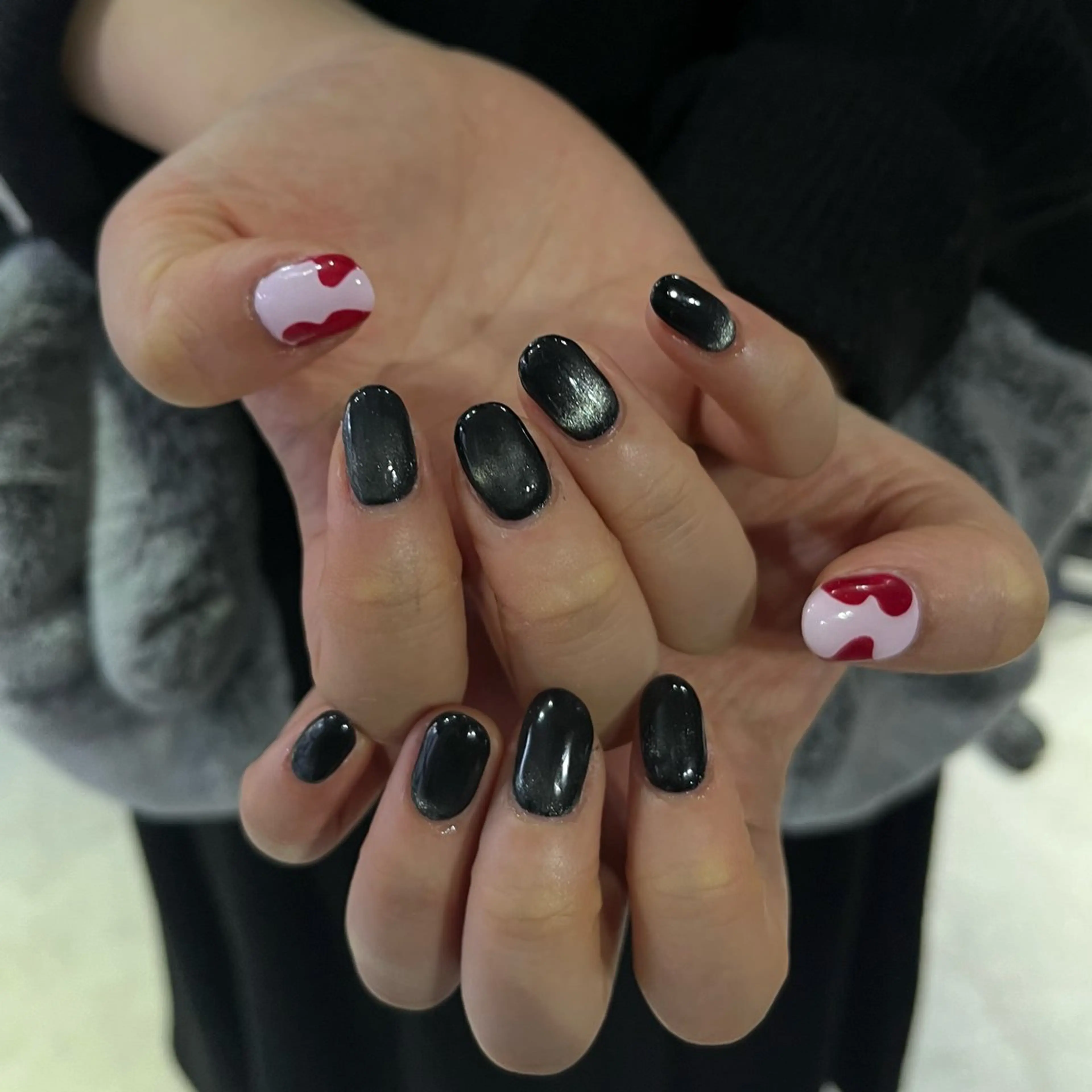 ネイル ハンドネイル フットネイル 小川 柚香のネイルデザイン