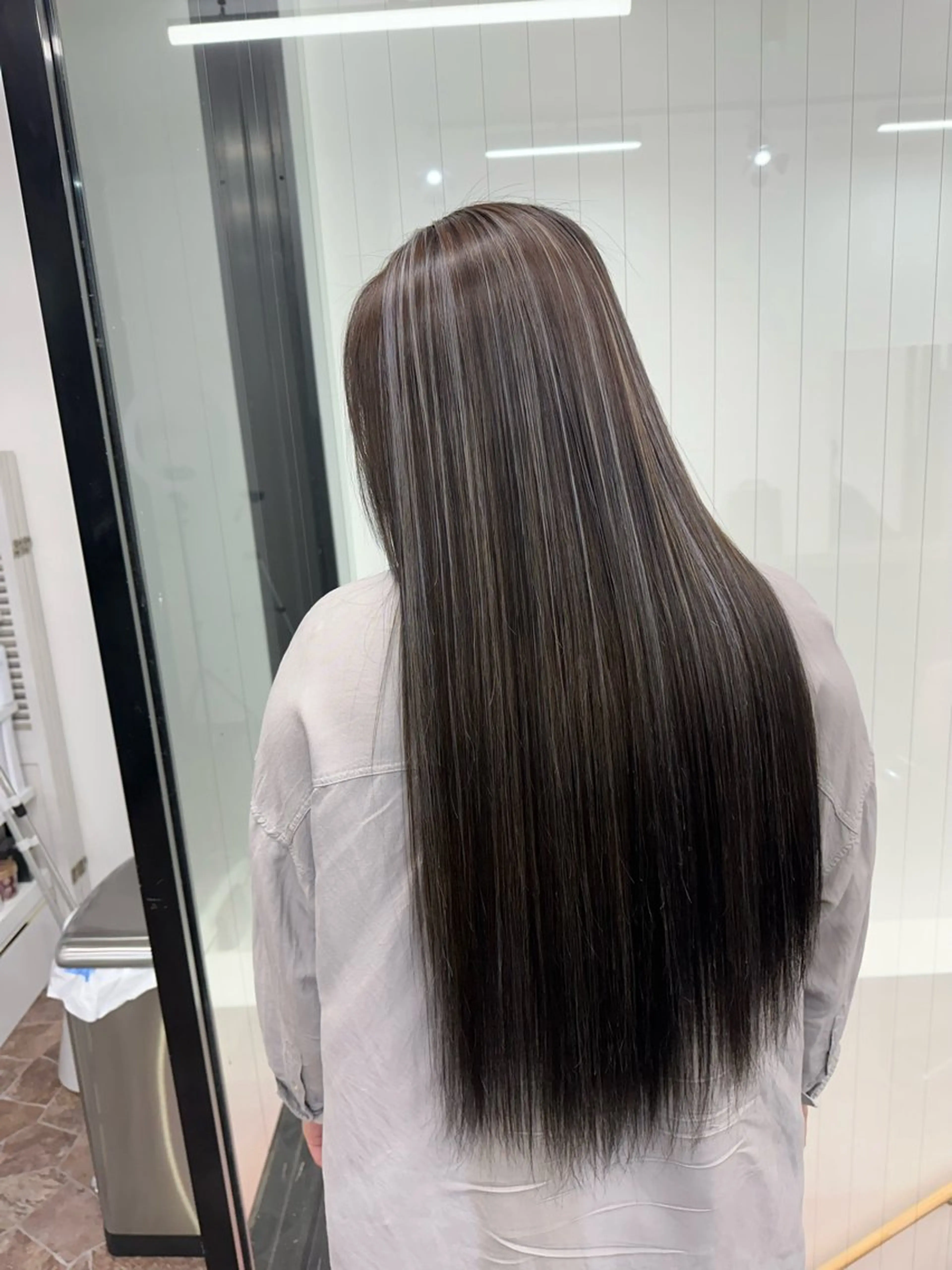 ロング ミストバング ハイライト 髪質改善 ヨシンモリ 韓国風ヘア HAIR SMILE COEURのヘアスタイル