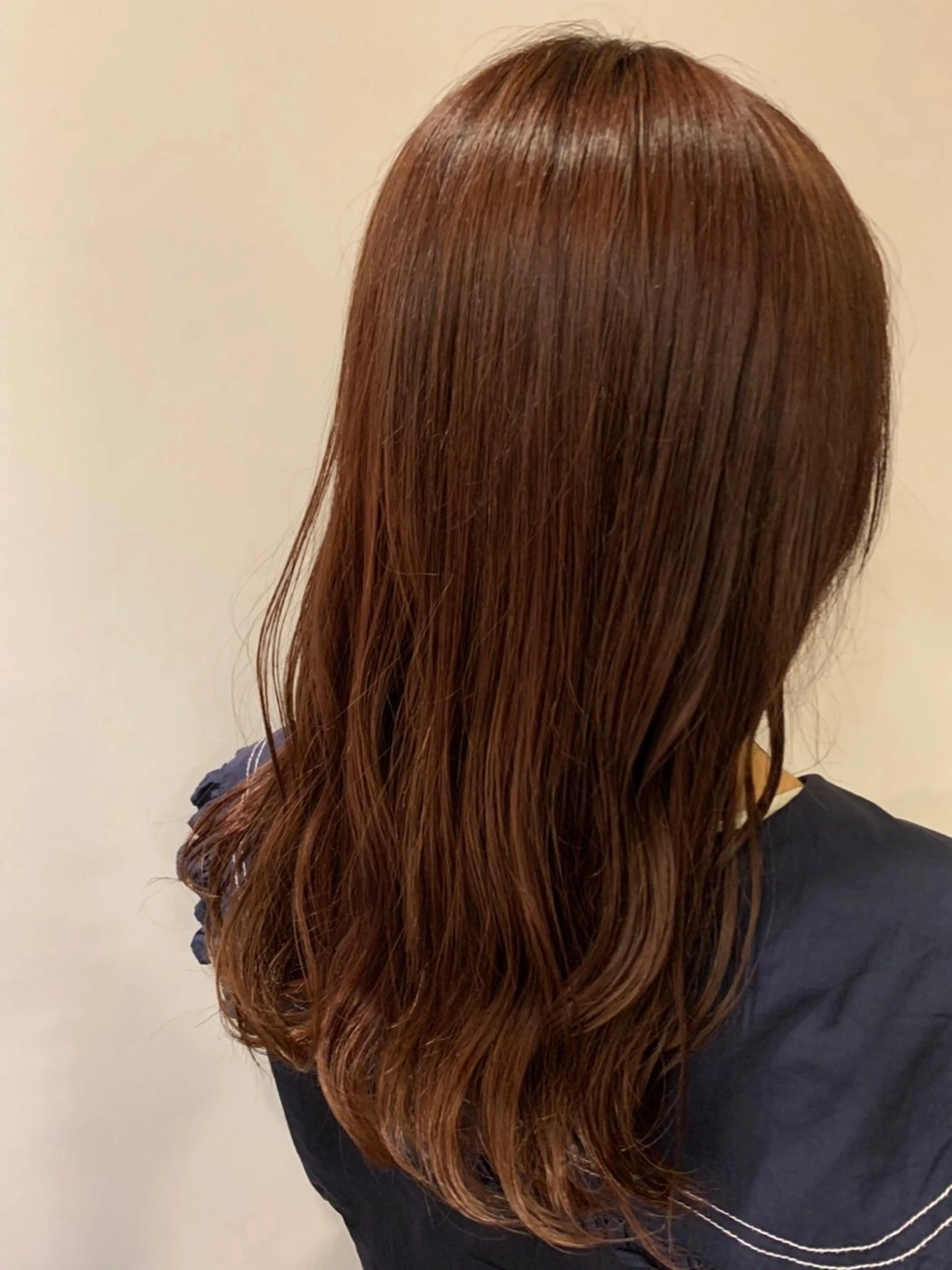 セミロング カラー 米山 璃奈のヘアスタイル