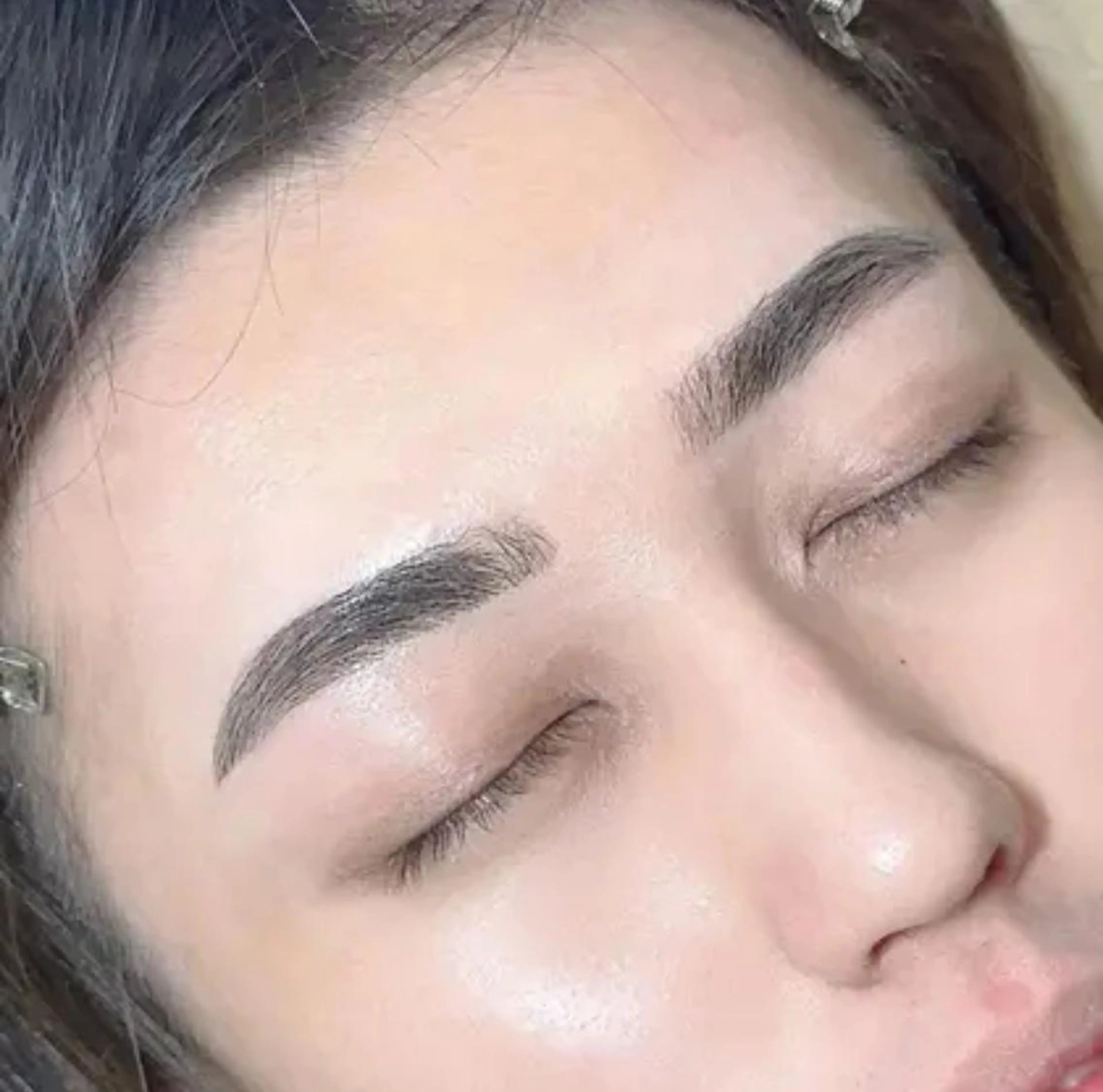 ☆3Dブロウリフト＋眉毛ワックス　施術0円の写真