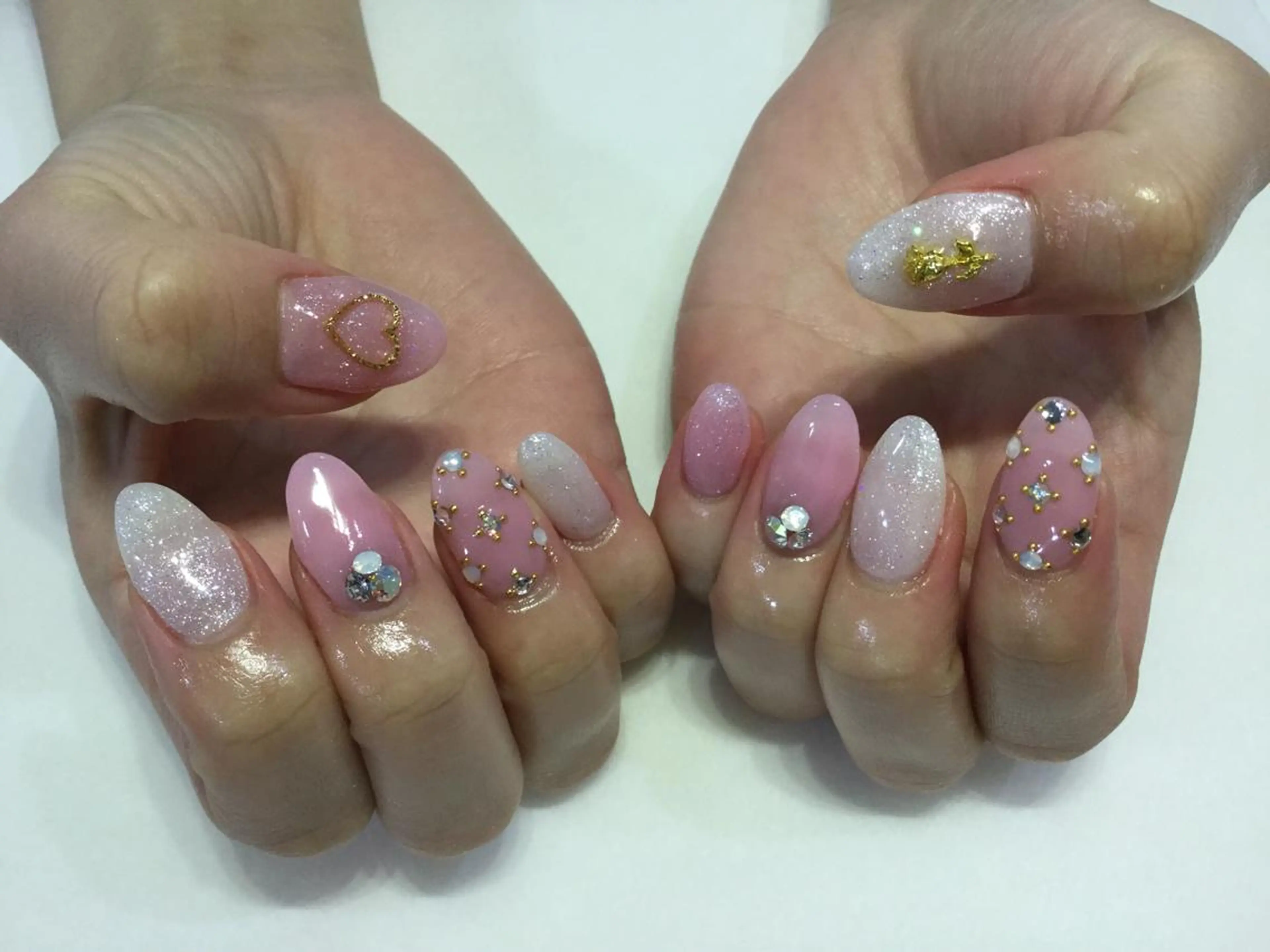 ネイル ハンドネイル 💎🐰 saki. m 🐰💎のネイルデザイン