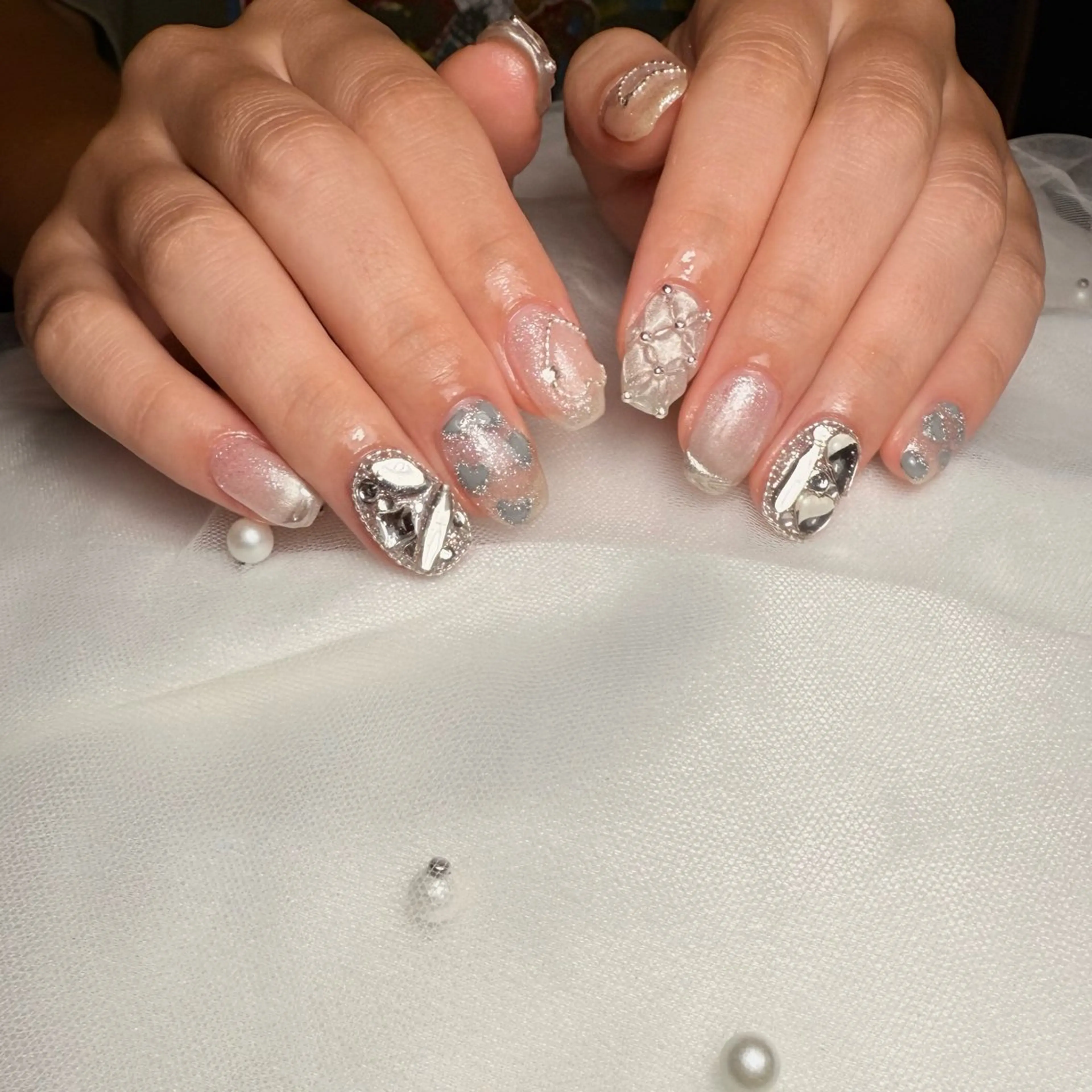 ネイル アートネイル クリアネイル キラキラネイル 韓国ネイル ラメ(グリッター) ハンドネイル 🌹Belle Nail🌹のネイルデザイン