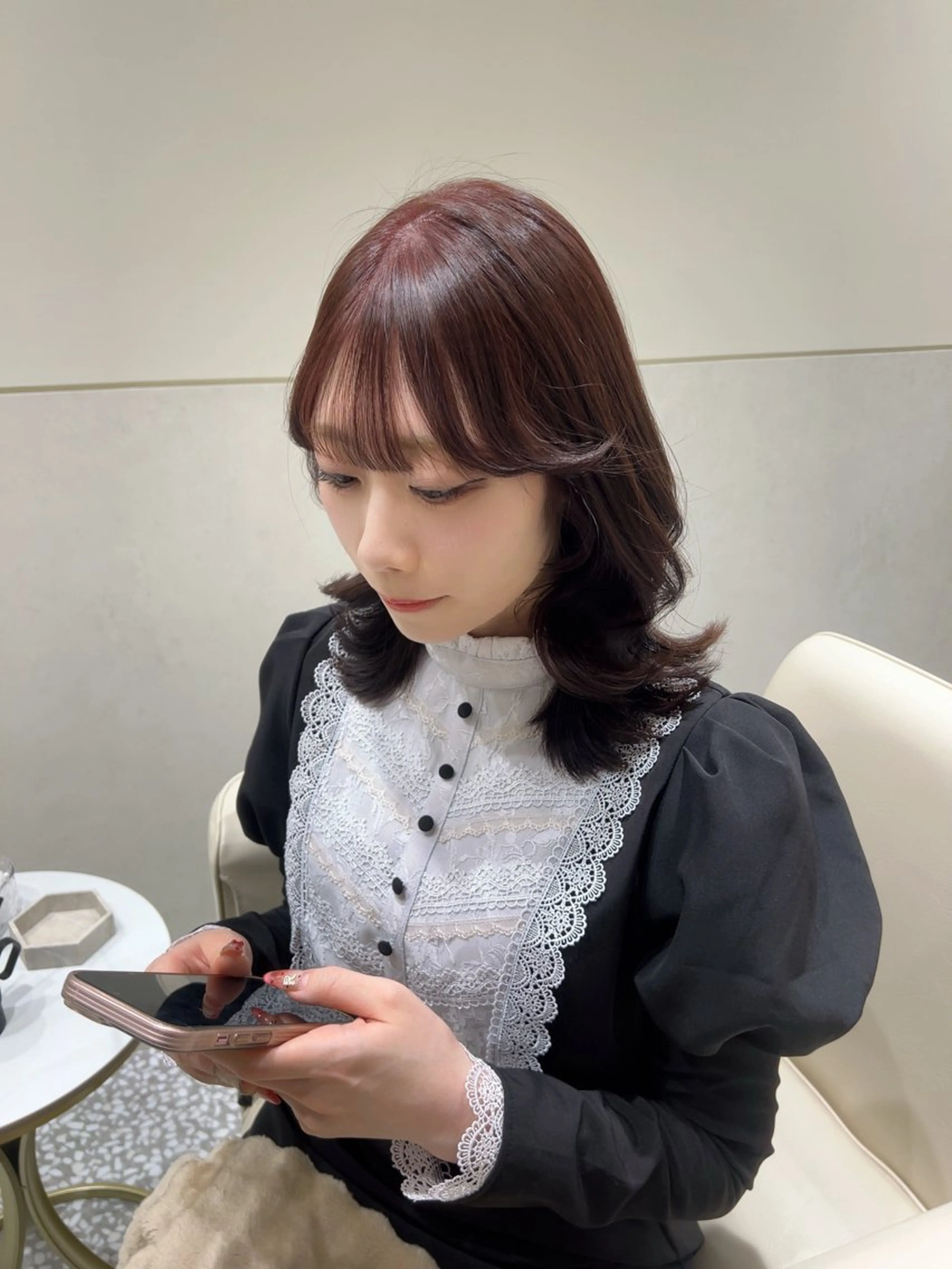 ミディアム カラー アッシュ ピンクカラー ピンクアッシュ カット ヘアカラー トリートメント 🩷韓国ヘア/ヨシン モリ🩷Maikaのヘアスタイル