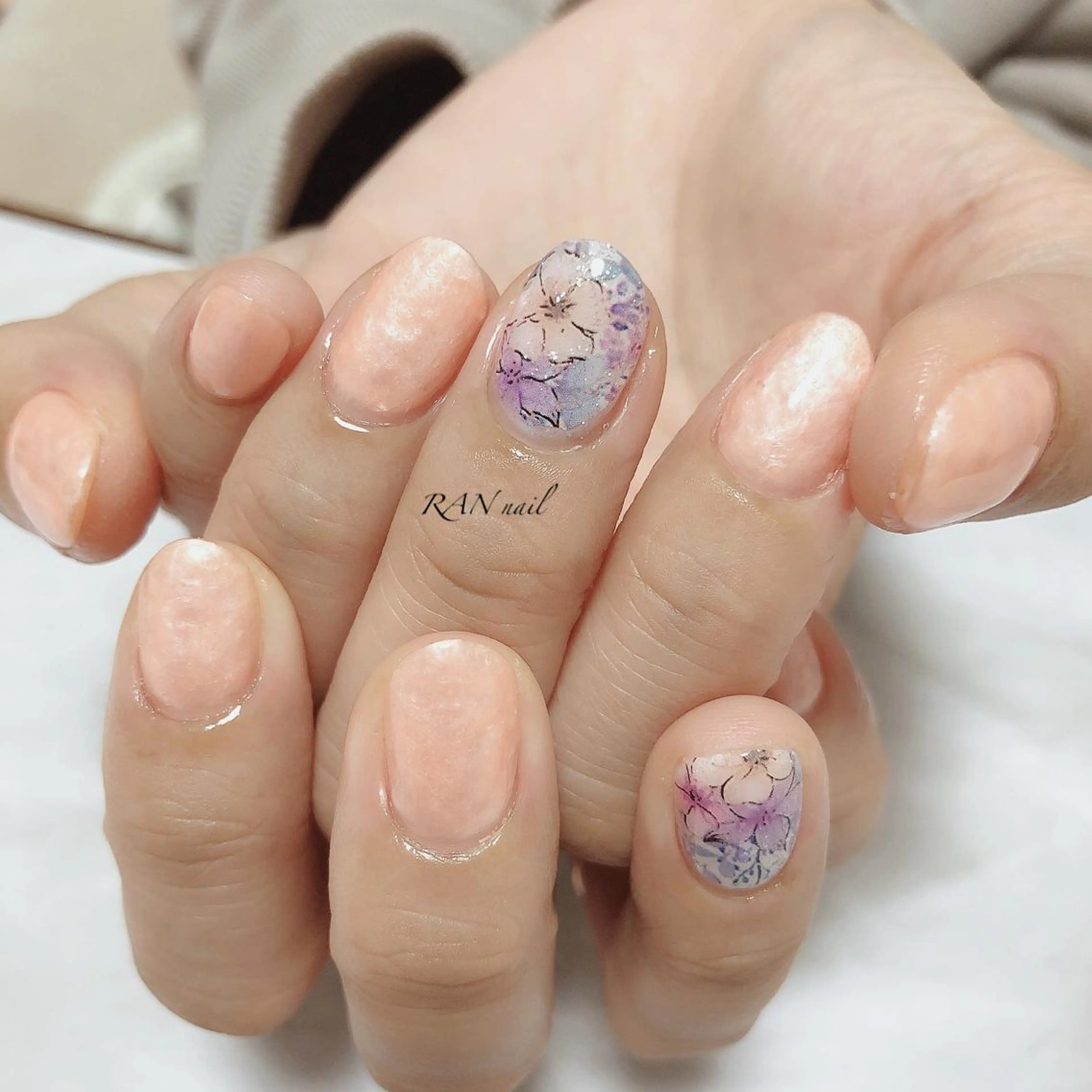 ネイル 入学式 フラワーネイル フットネイル ラメ(グリッター) オフィスネイル RAN nail 〜ランネイル〜所属・RAN nailのネイルデザイン