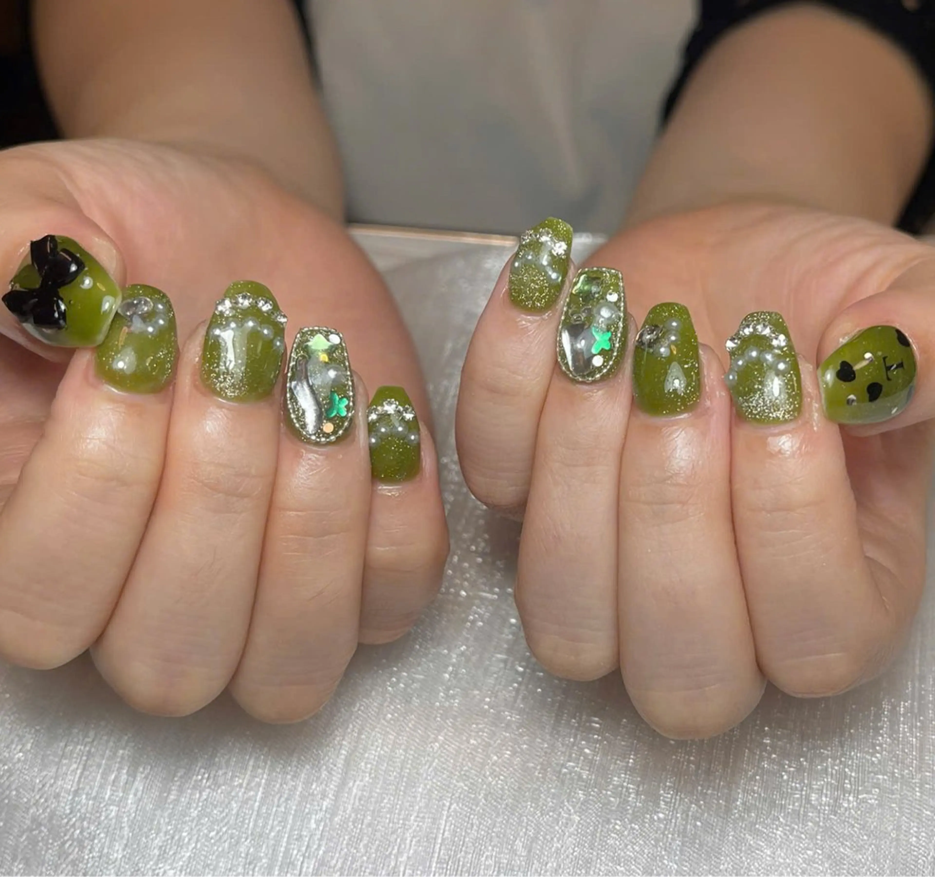 ネイル Lyna 池袋のネイルデザイン