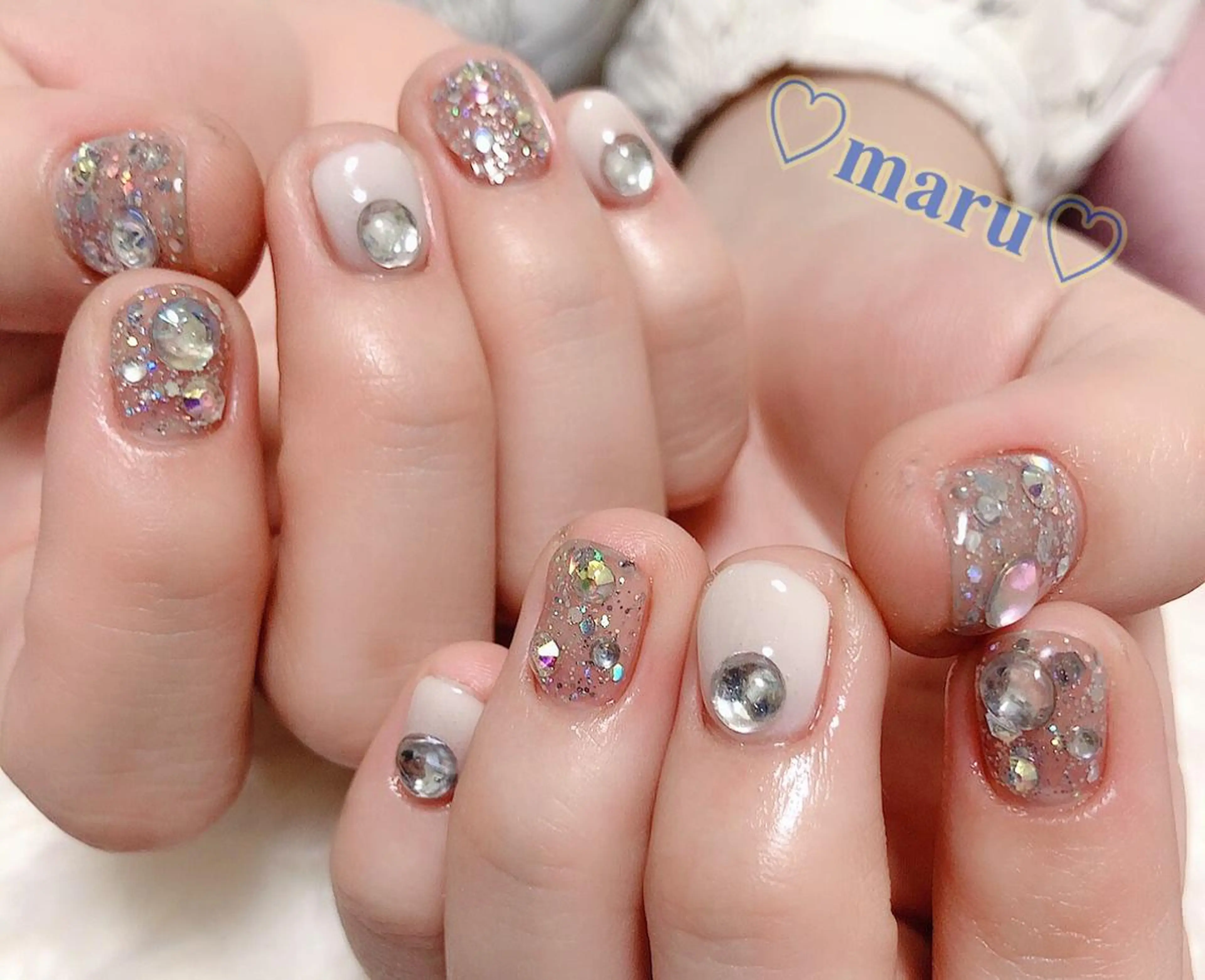 ネイル ハンドネイル フットネイル まるみ ♡のネイルデザイン