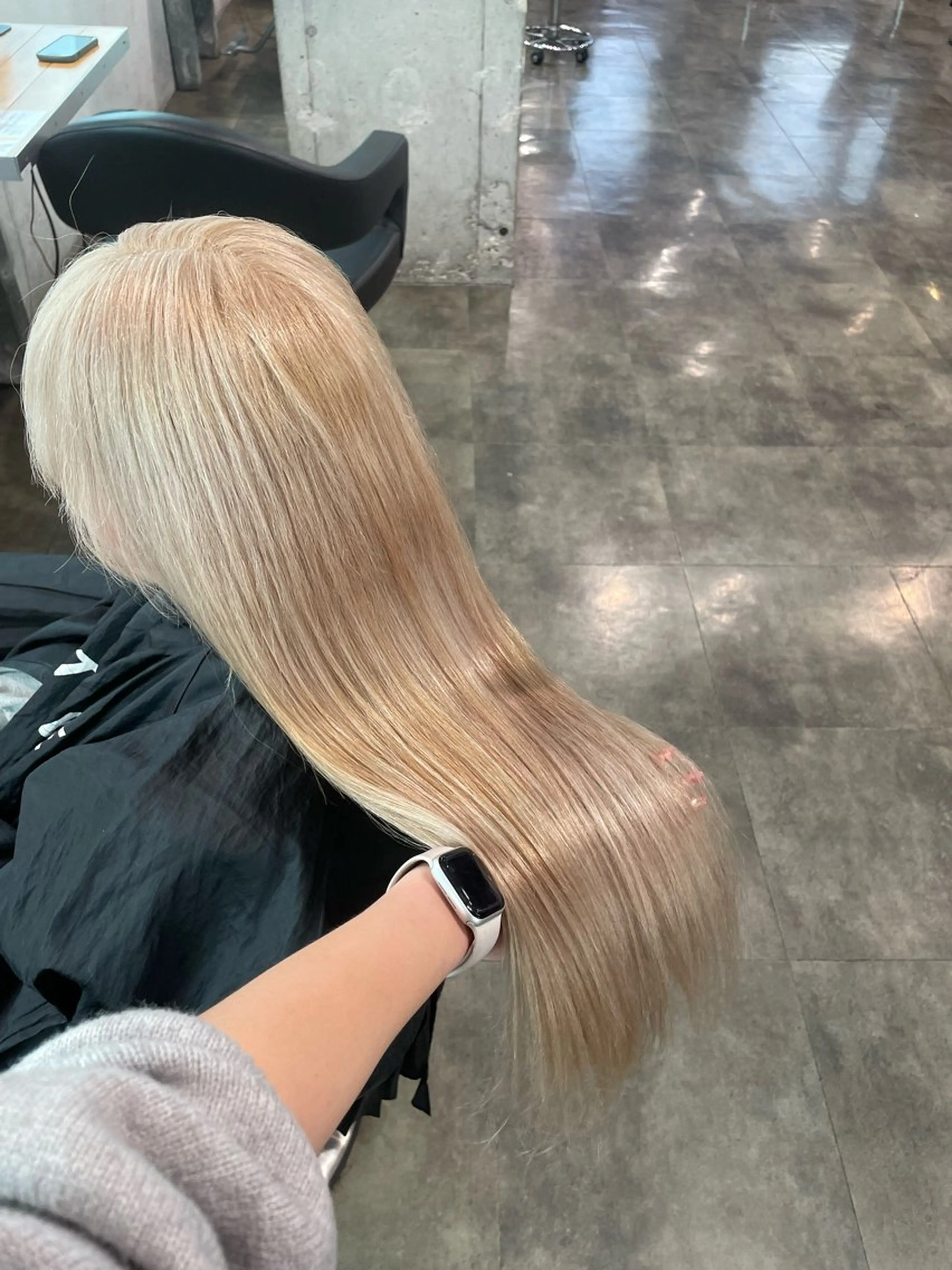 ロング カラー ヘアカラー ハイトーン 横浜💞ミオのヘアスタイル