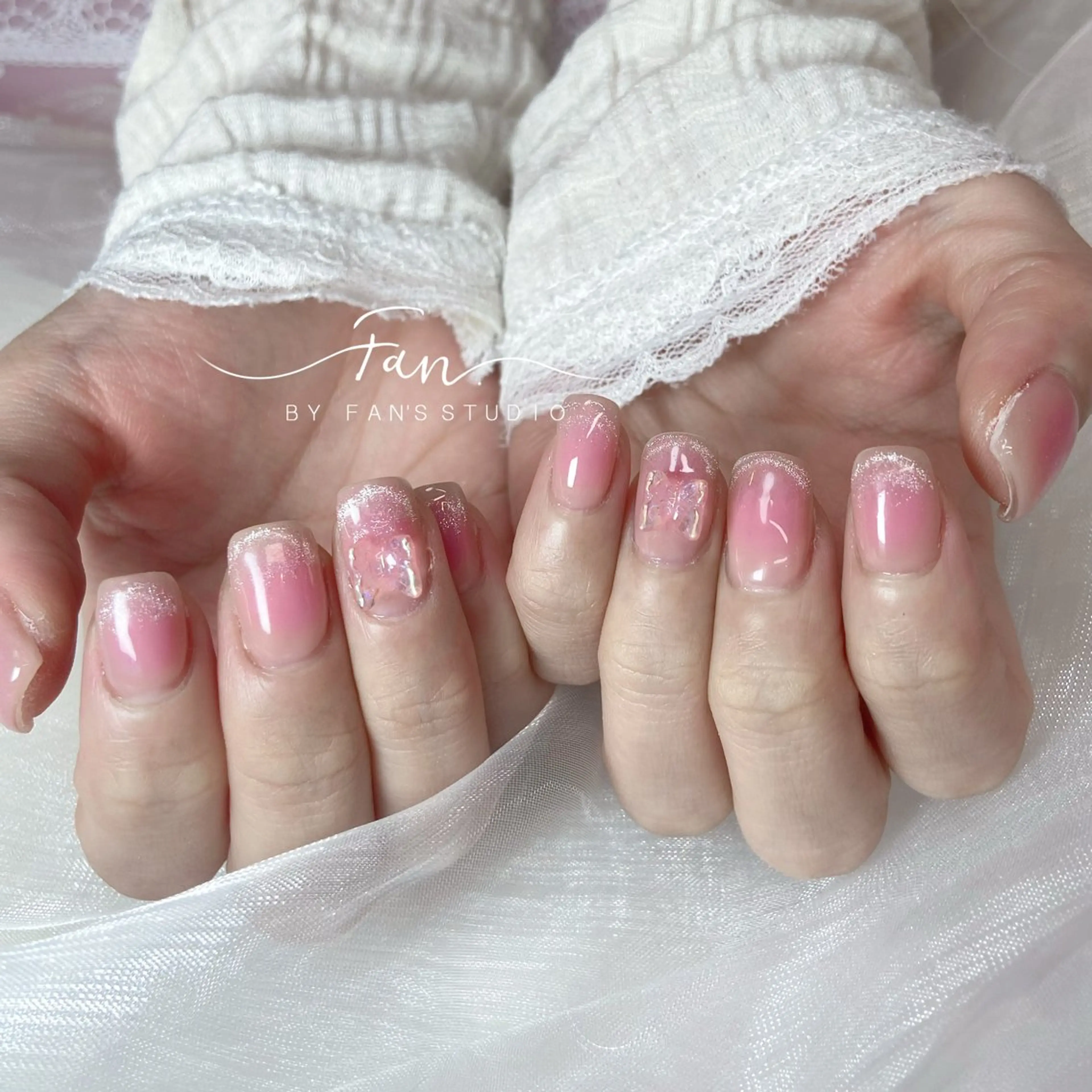 【オフ込み】チークマグネットフレンチ＋パーツ2個¥ 9980→ ¥ 7280の写真