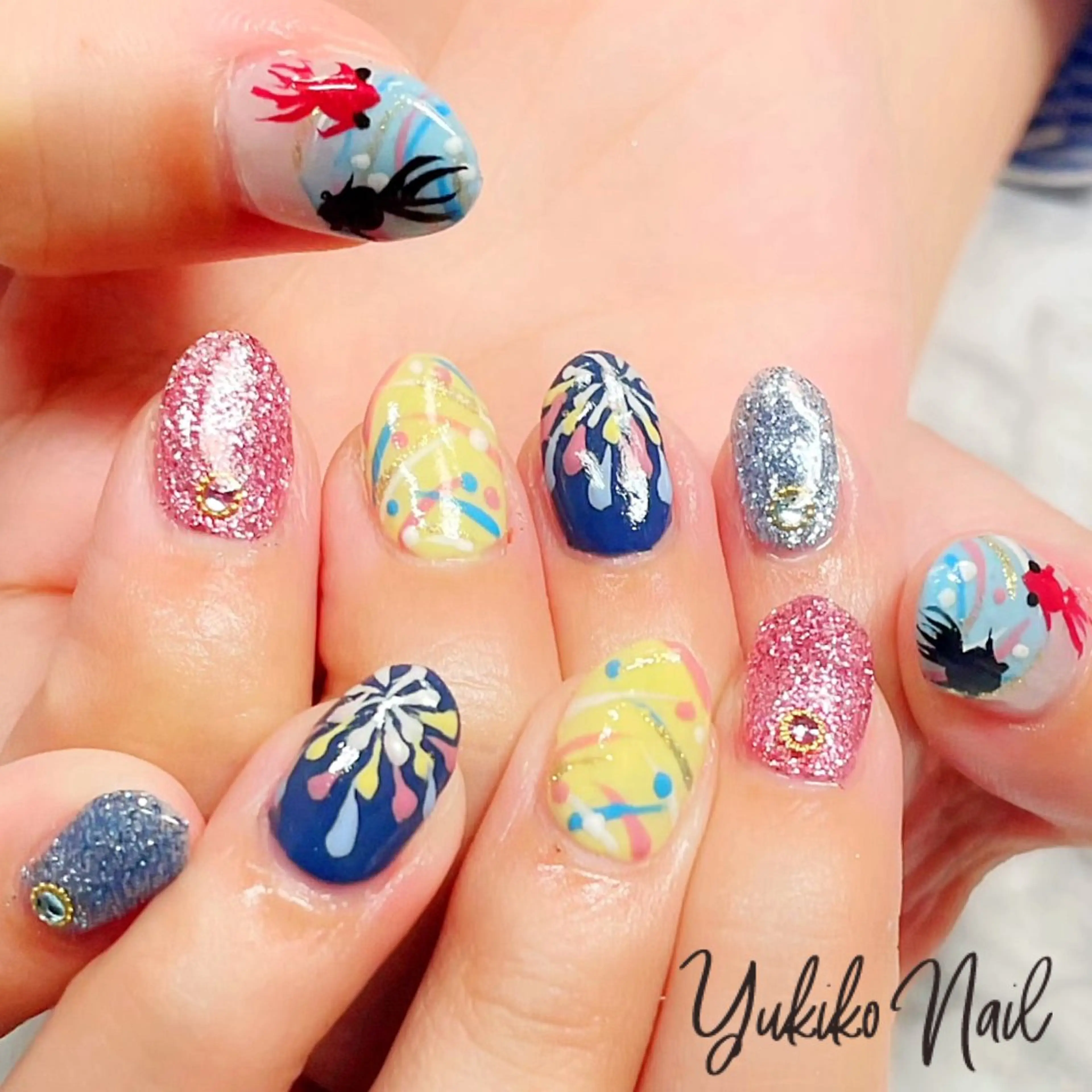 ネイル 持ち込み パステルネイル ヨーヨーネイル ハンドネイル ユキコ ネイルのネイルデザイン