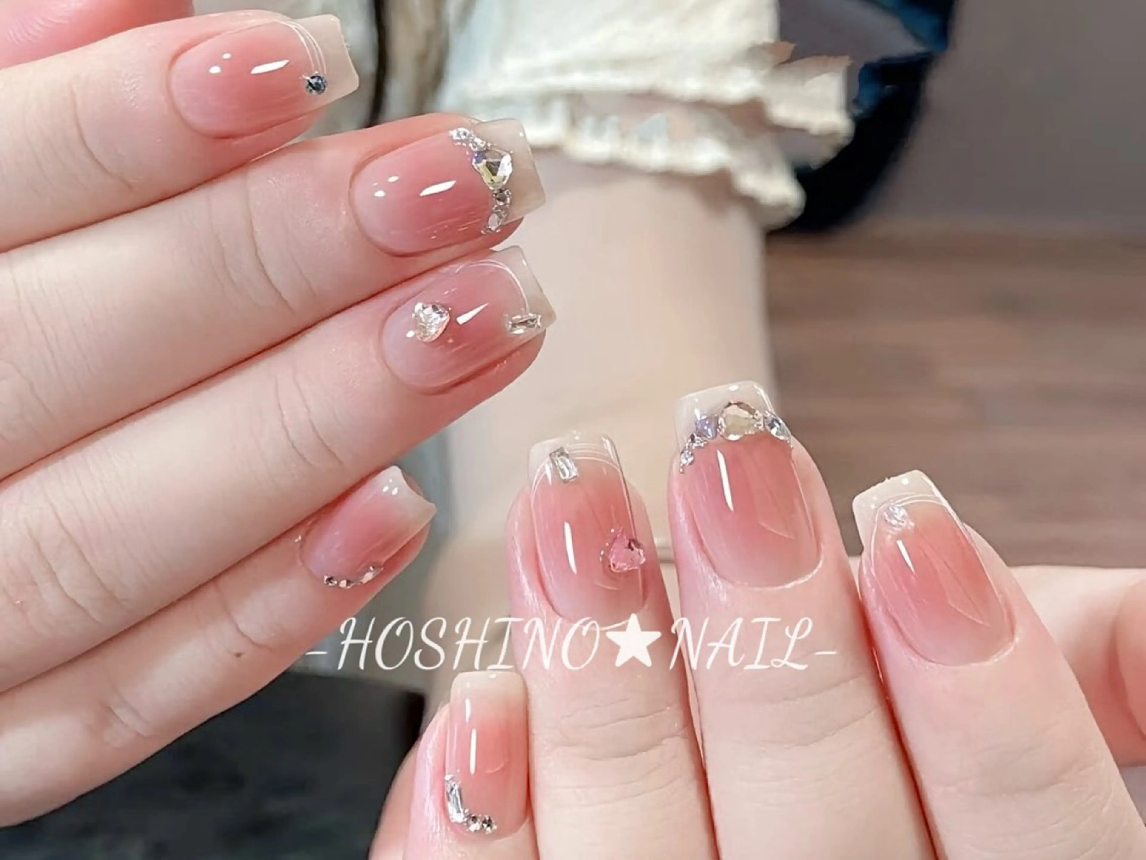 ネイル オーロラネイル チークネイル ドット フットネイル フレンチネイル ★HOSHINO NAIL★新宿店のネイルデザイン