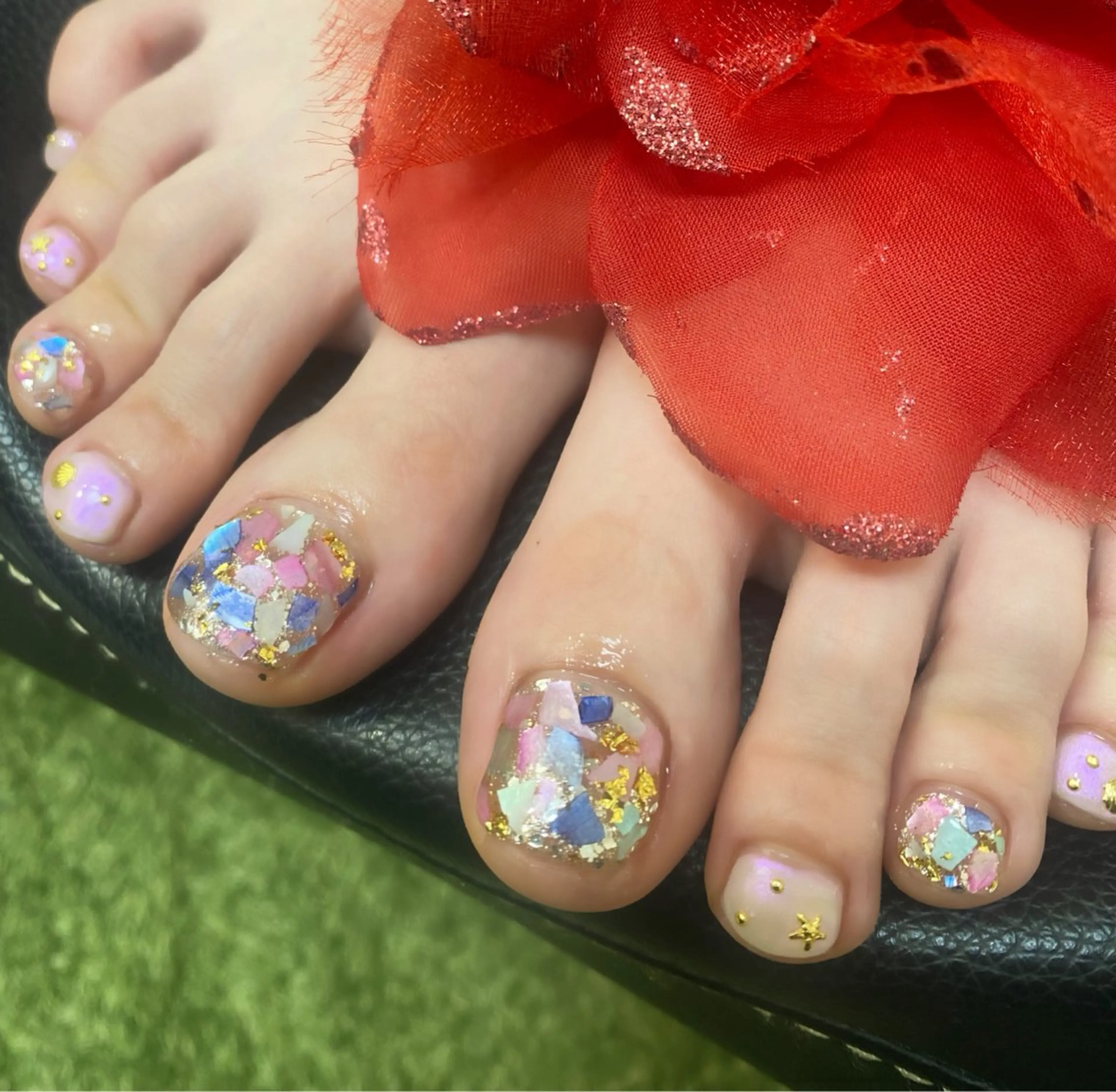 ネイル おそろいネイル GＬA D所属・ＧＬAD グラットのネイルデザイン