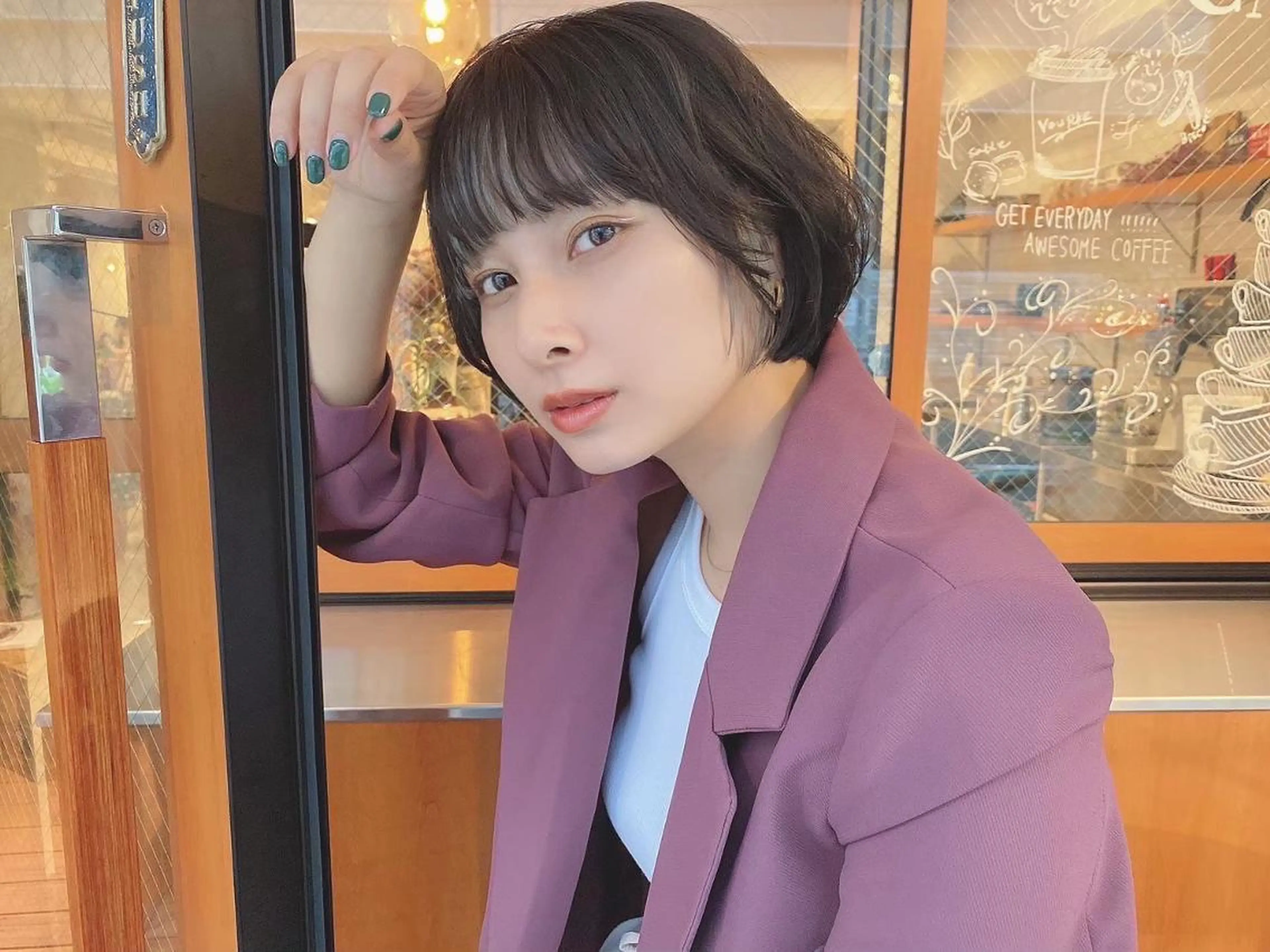 ショート カラー 透明感カラー イルミナカラー 似合わせカット 小顔カット トリートメント ルービック 豊中店のヘアスタイル