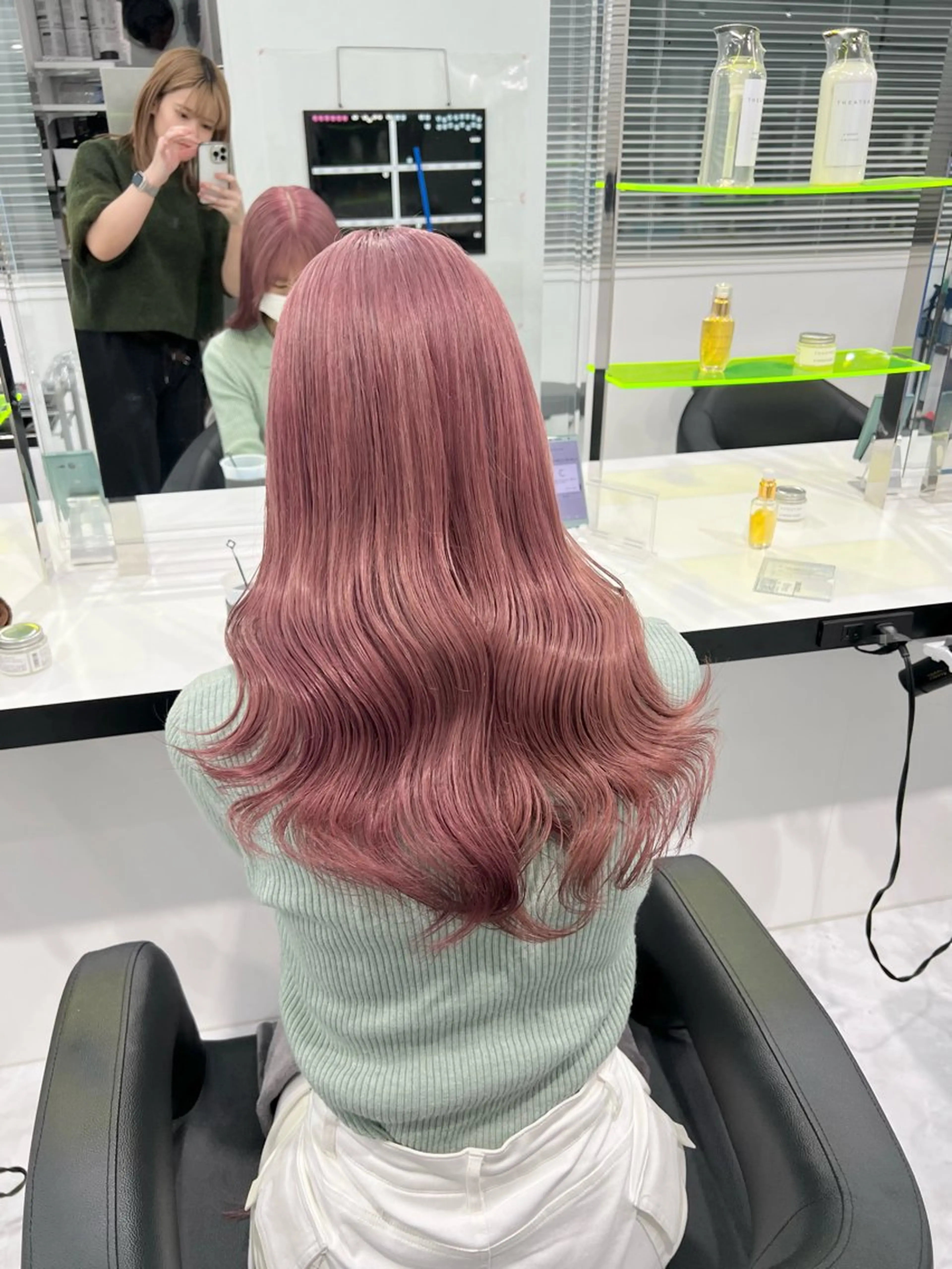 セミロング カラー ヘアカラー トリートメント ヘアセット カラー指名NO.1 🌈Neneのヘアスタイル