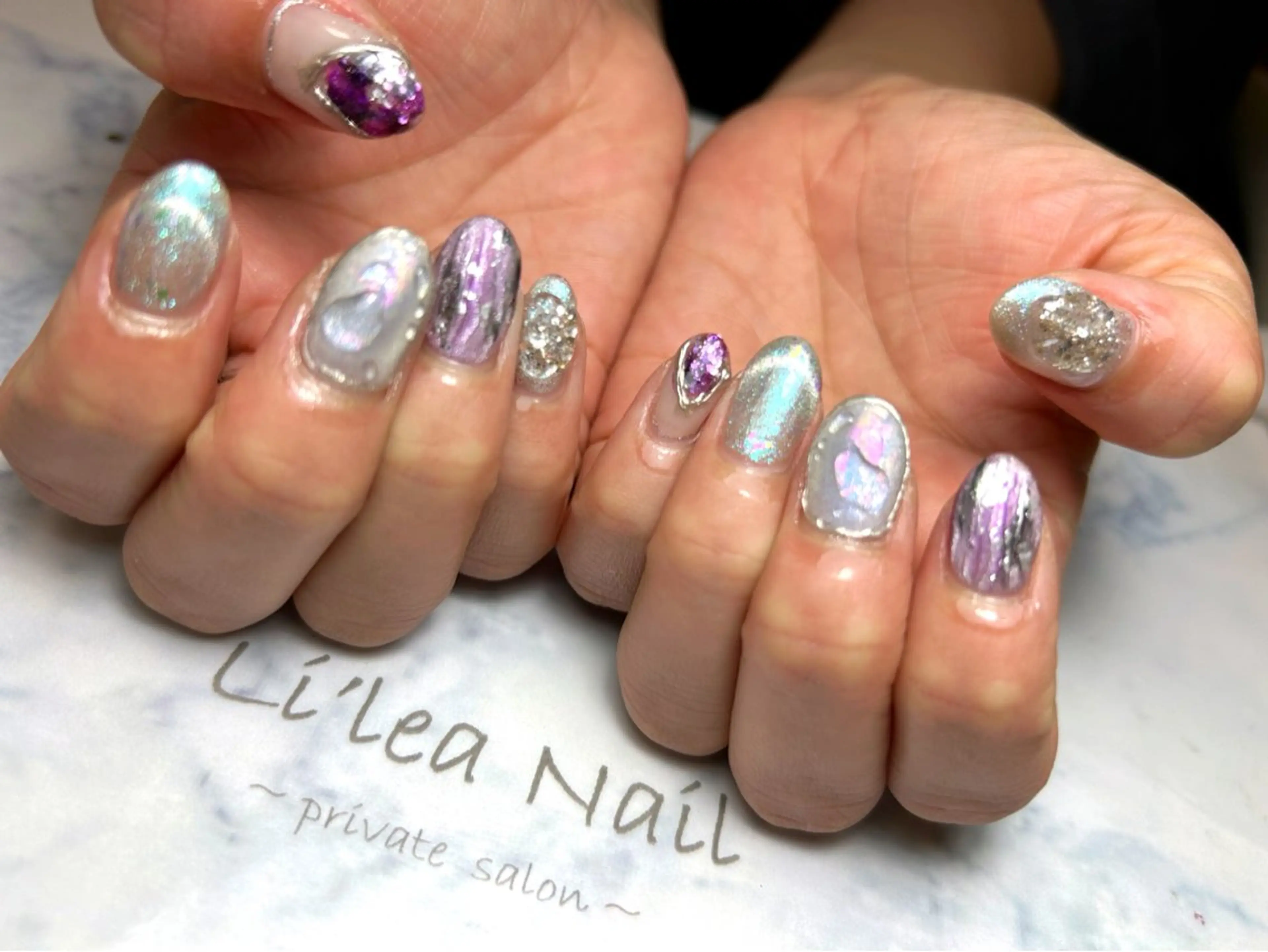 ネイル Li'leaNail AINAのネイルデザイン