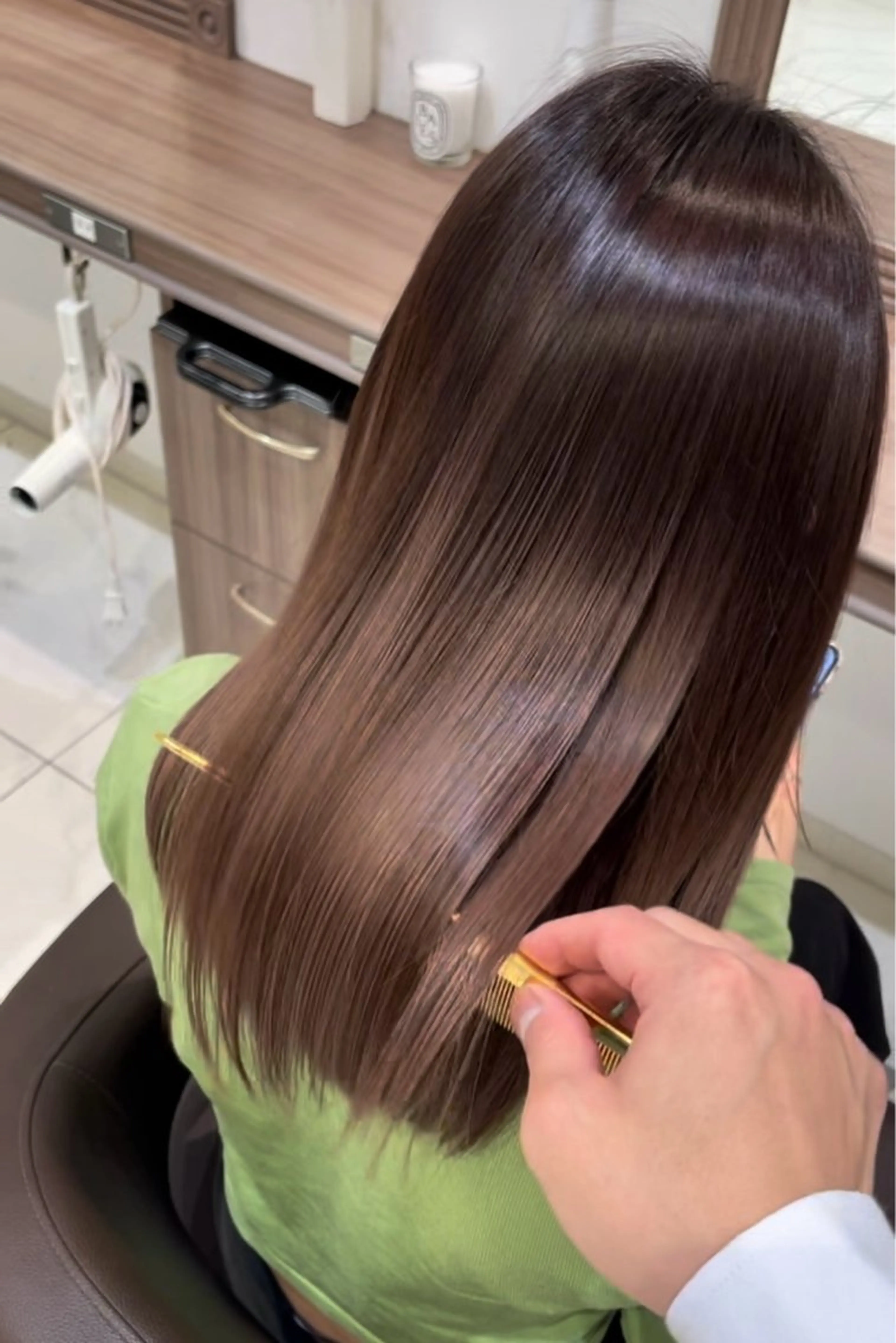 U-24（ミニモ学割）カラー＋トリートメントの写真