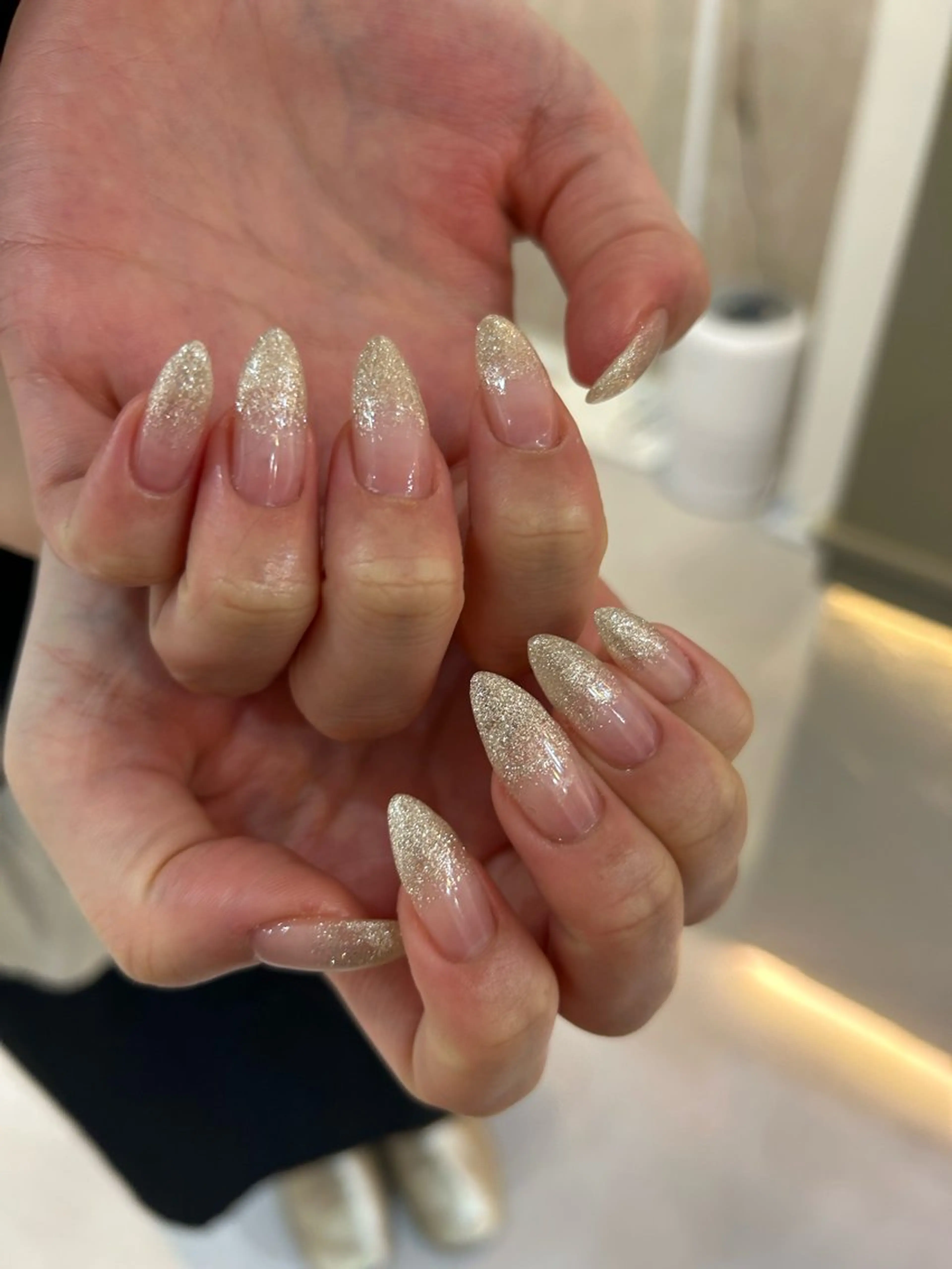 ネイル poli nailsのネイルデザイン