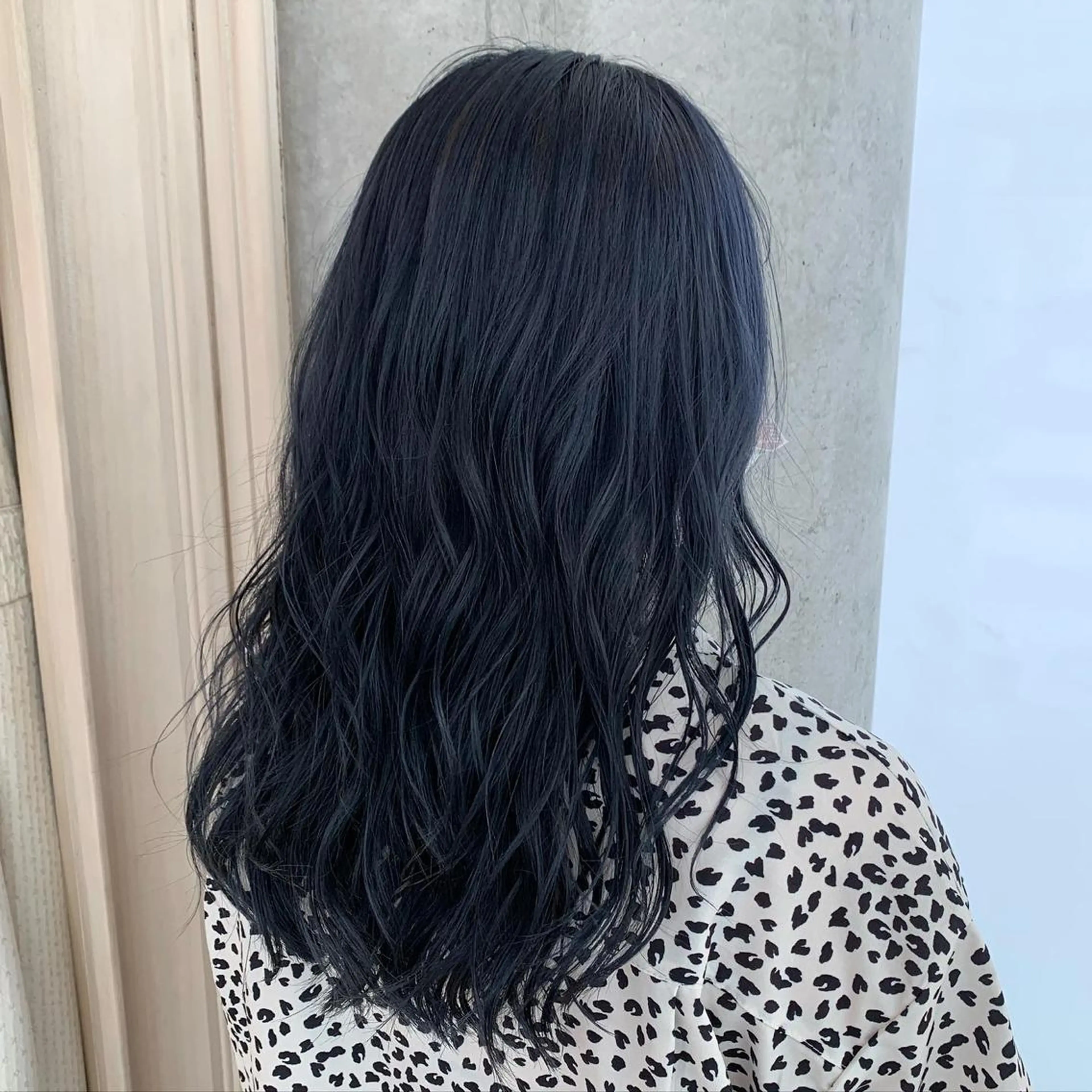 セミロング カラー サソウ ユリエ🥥のヘアスタイル