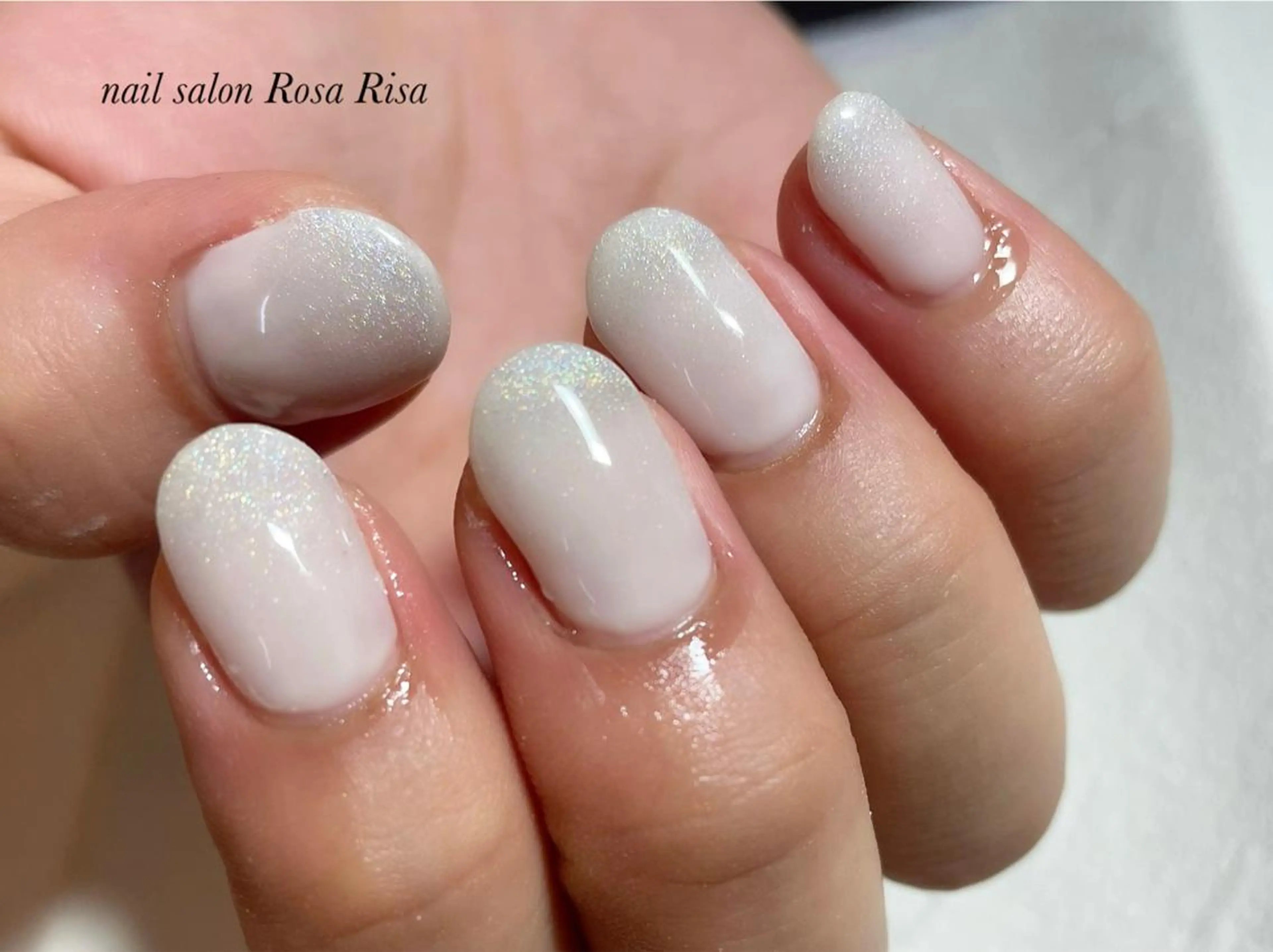 ミディアム ネイル オーロラネイル マグネットネイル ハンドネイル ネイルスタジオ シェイクユアハンズのネイルデザイン