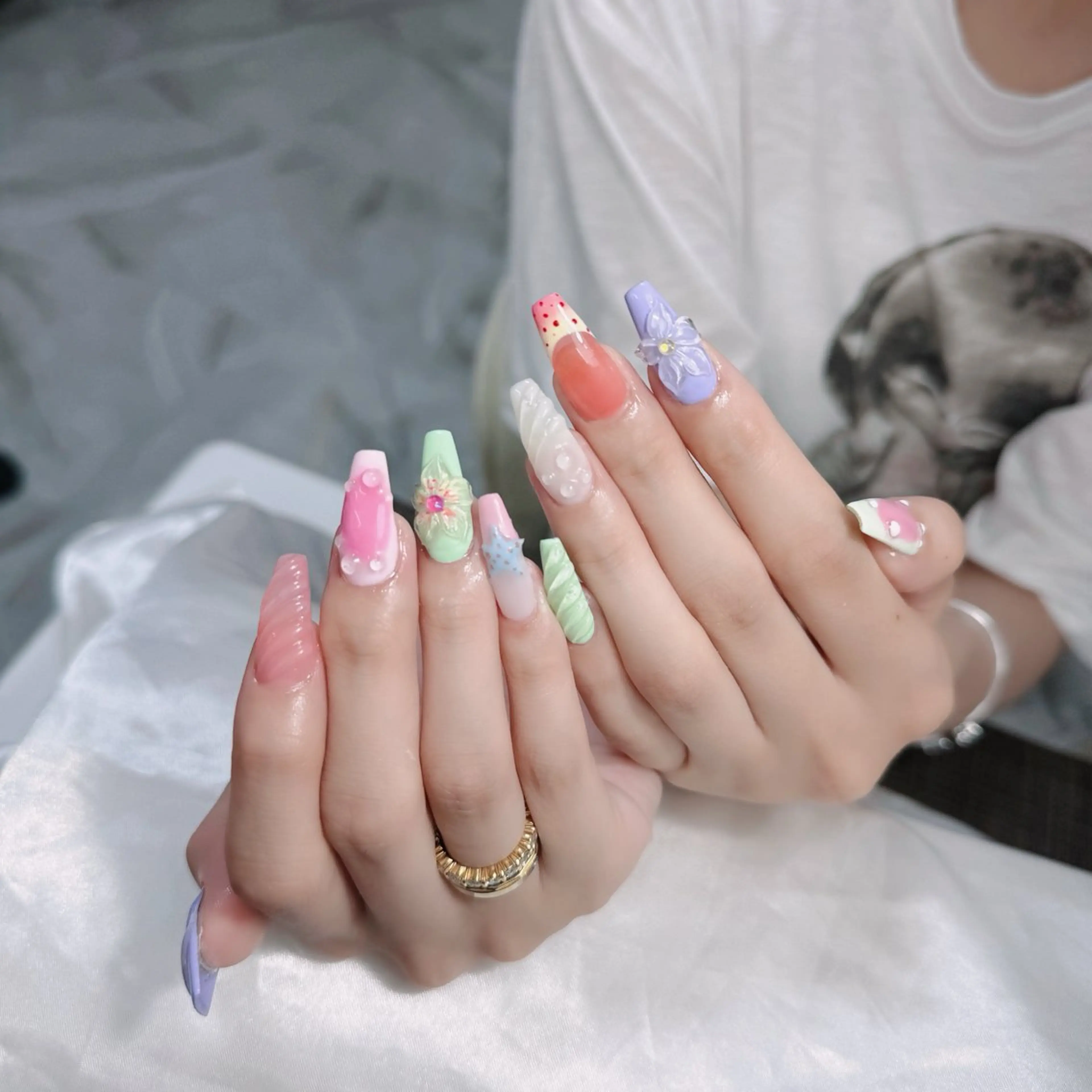 ネイル ジェルネイル 韓国ネイル マグネットネイル ネイルチップ 冬ネイル Lenie Nail Salonのネイルデザイン