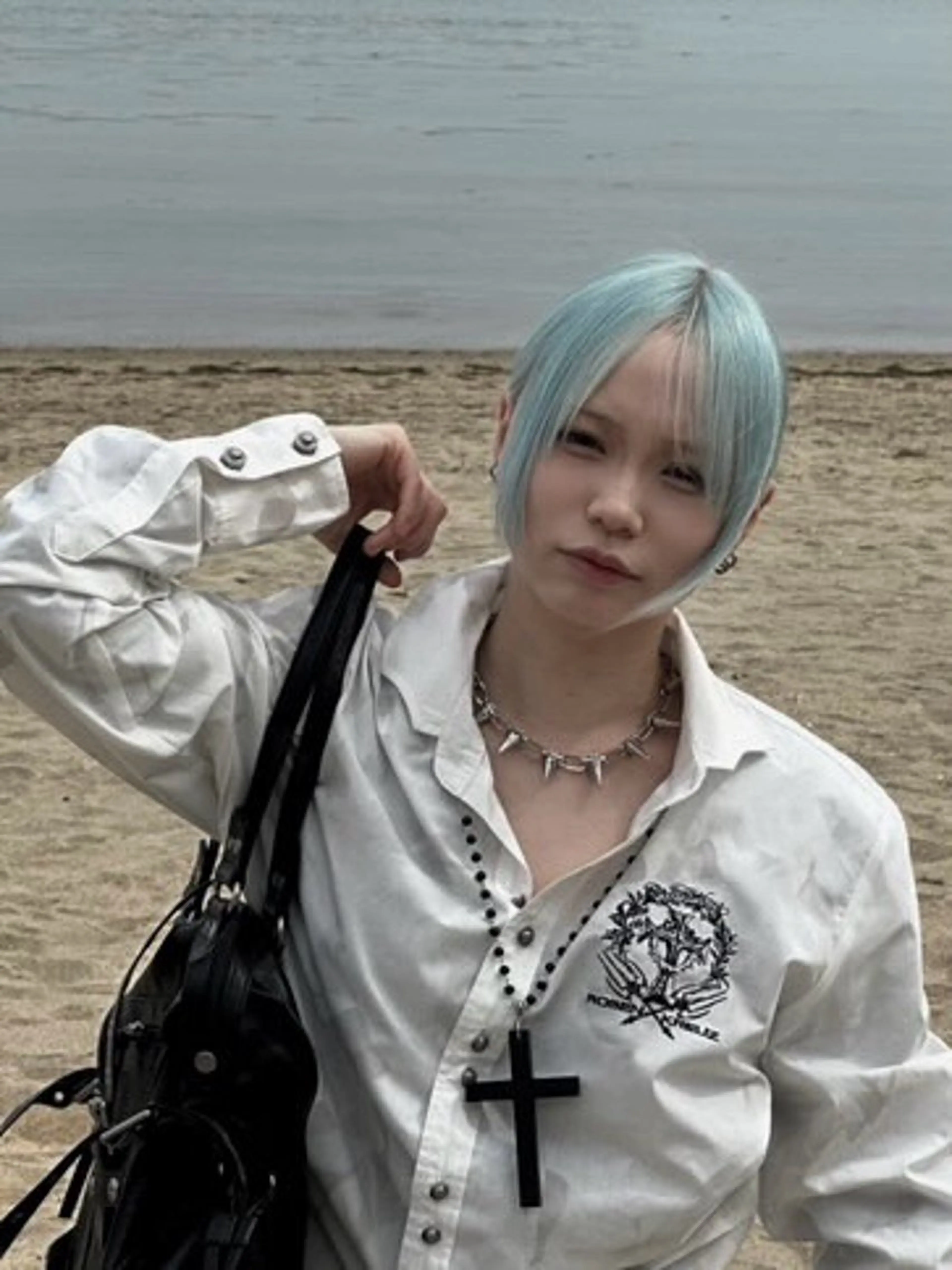 ミディアム カラー ブルーカラー ヘアカラー トリートメント 名古屋/デザイン/ ブリーチ/松井亮磨のヘアスタイル