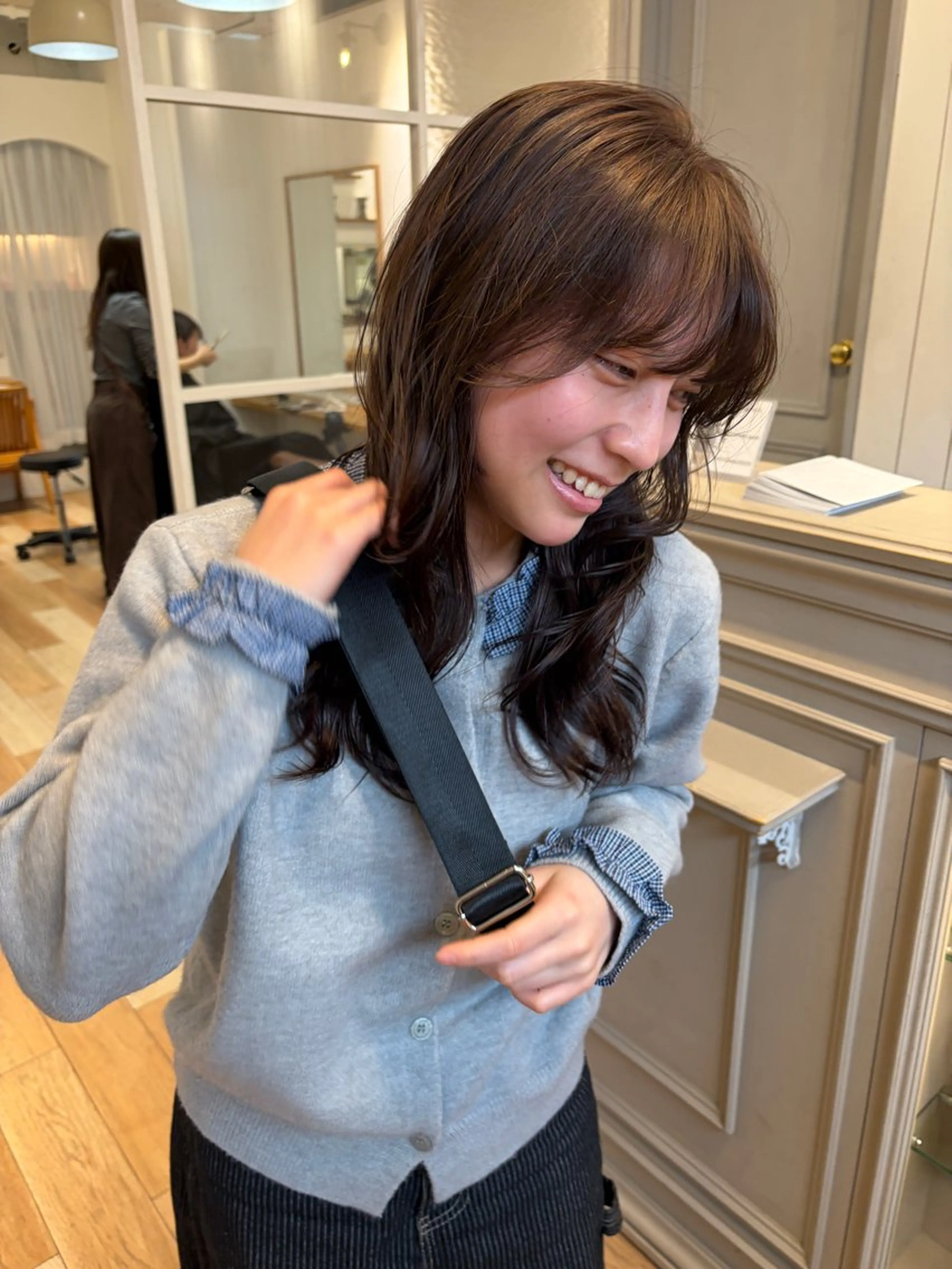 ミディアム カラー 透明感カラー グレージュ カット ヘアカラー トリートメント 赤み消しカラー/ オリーブ/トモキのヘアスタイル