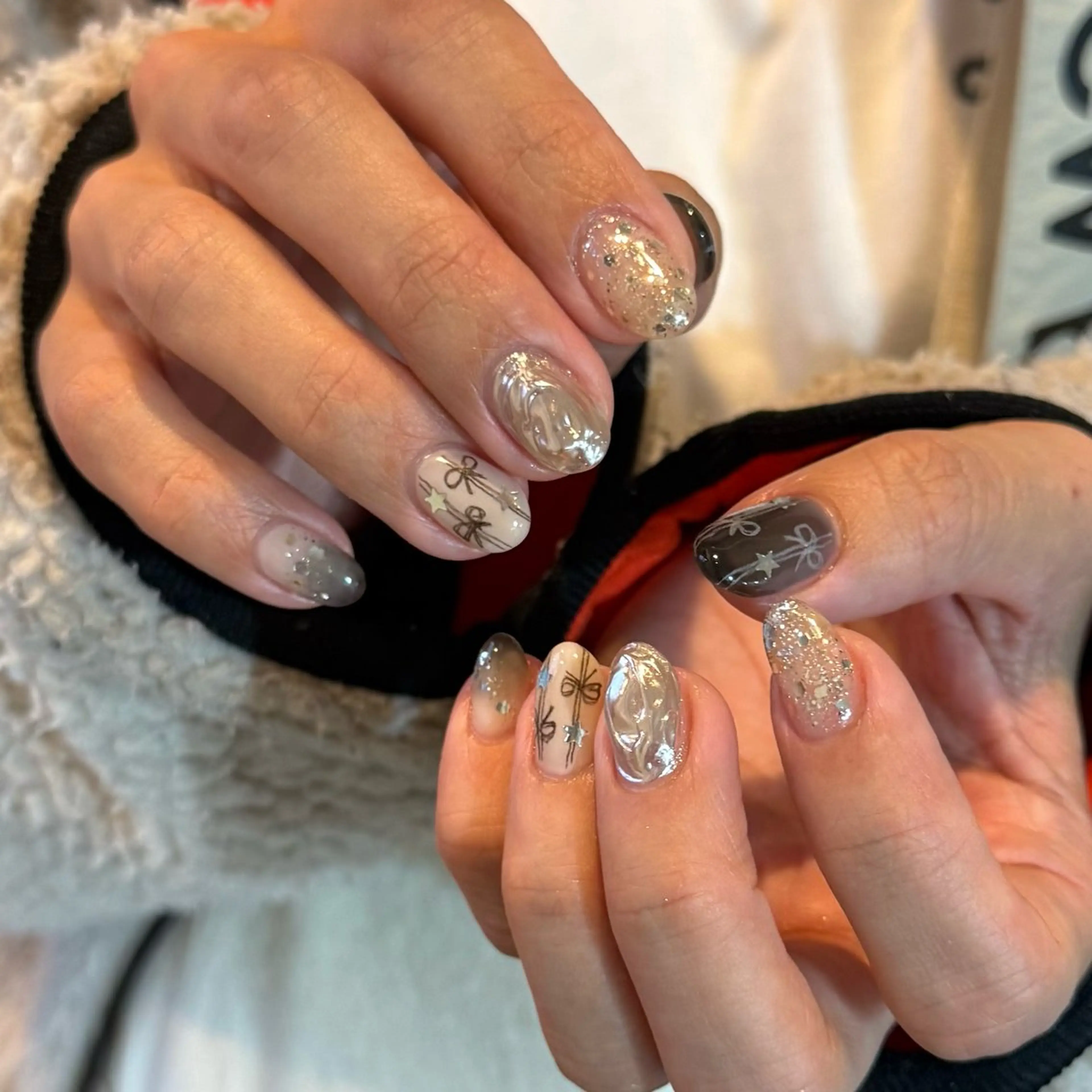 ネイル ハンドネイル フットネイル haru .のネイルデザイン