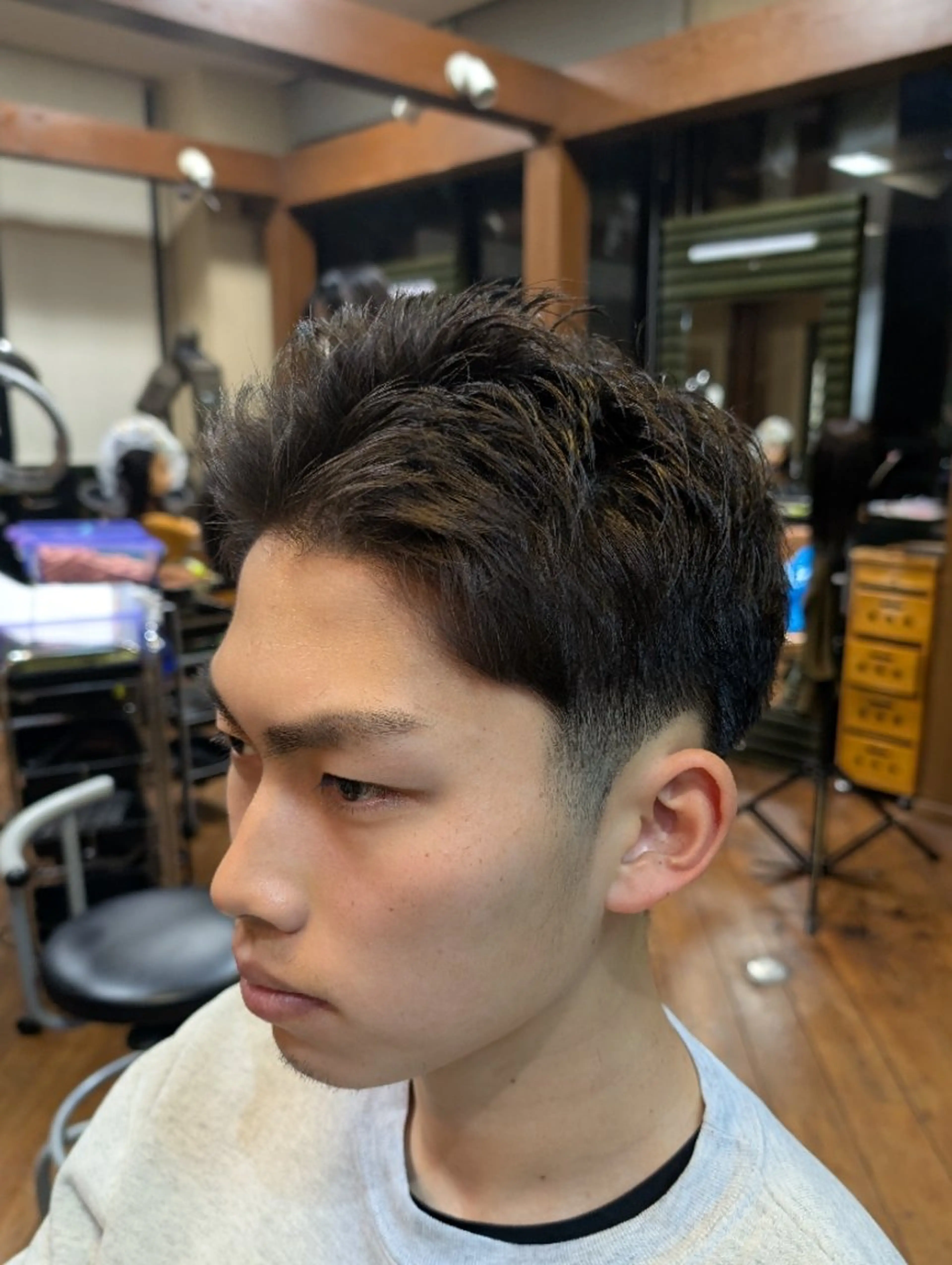 ショート メンズ スパイキーショート 刈り上げ ショートヘア カット 本田 圭輔のヘアスタイル