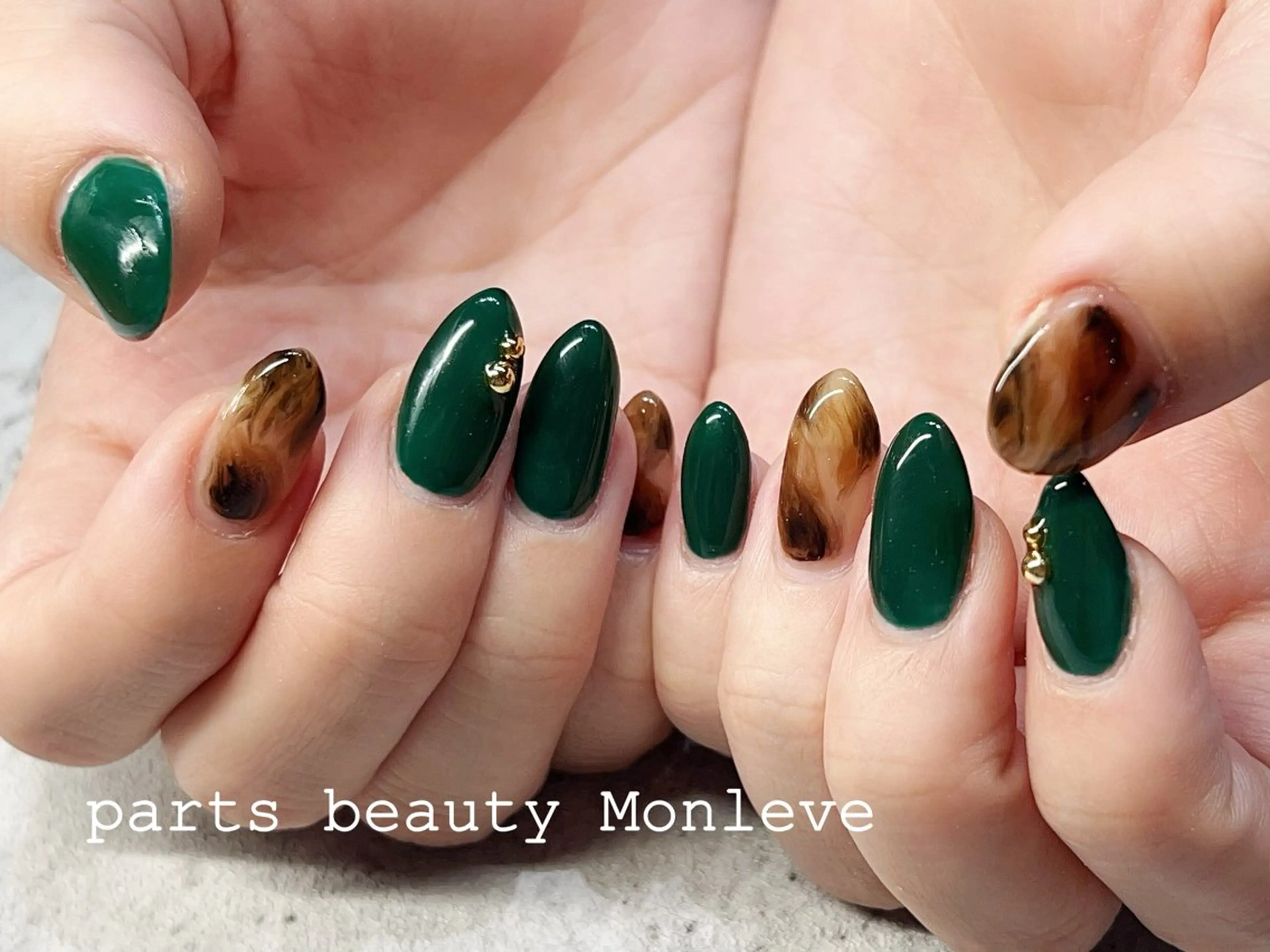 ネイル Monleve mayumiのマツエク・マツパデザイン