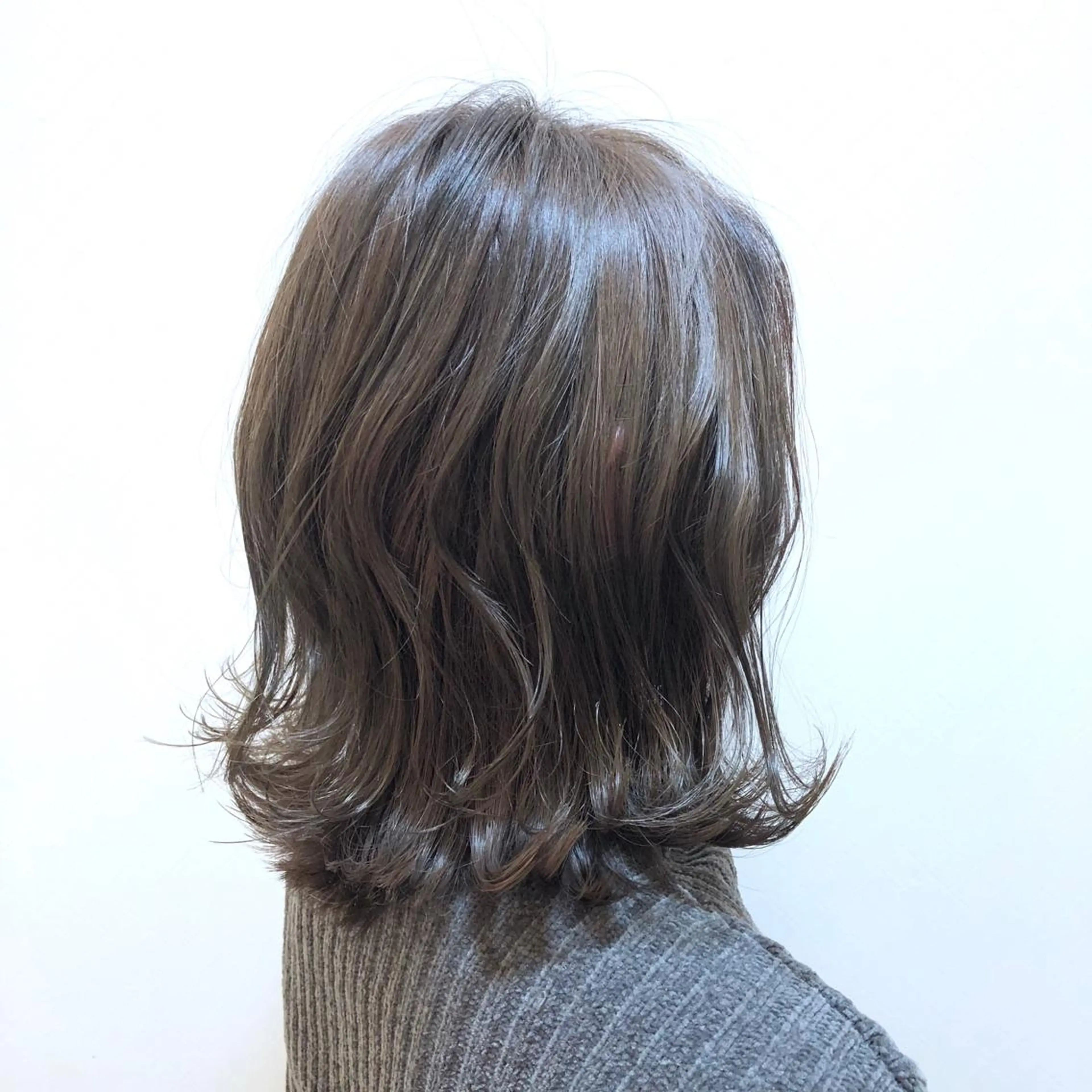 ミディアム カラー ベージュカラー イルミナカラー カット ヘアカラー トリートメント 🌈ぷる艶カラー🌈 髪質改善👑柳沼尚貴のヘアスタイル