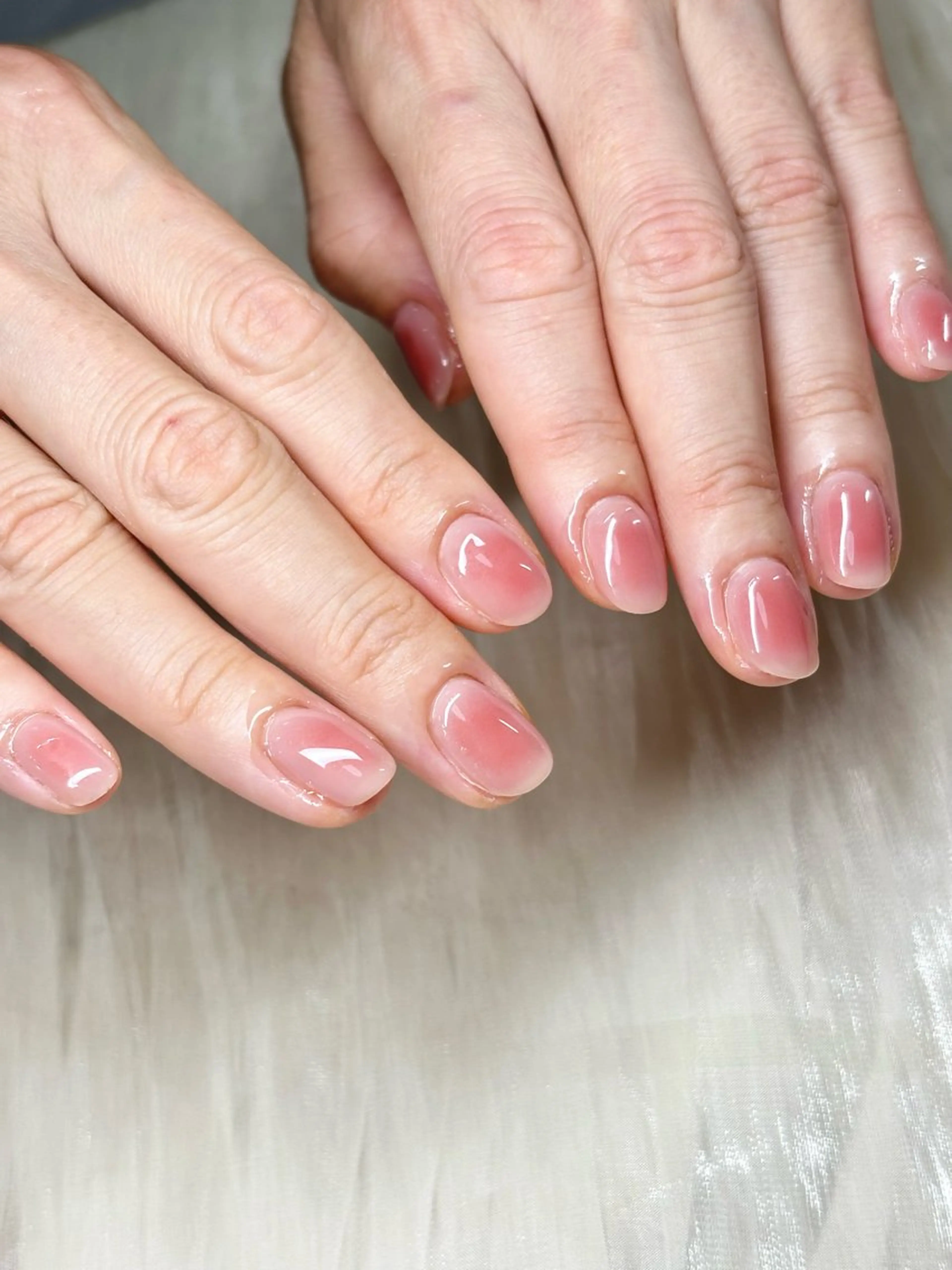 ネイル チークネイル ワンホンネイル N.KIRARI hanaのネイルデザイン