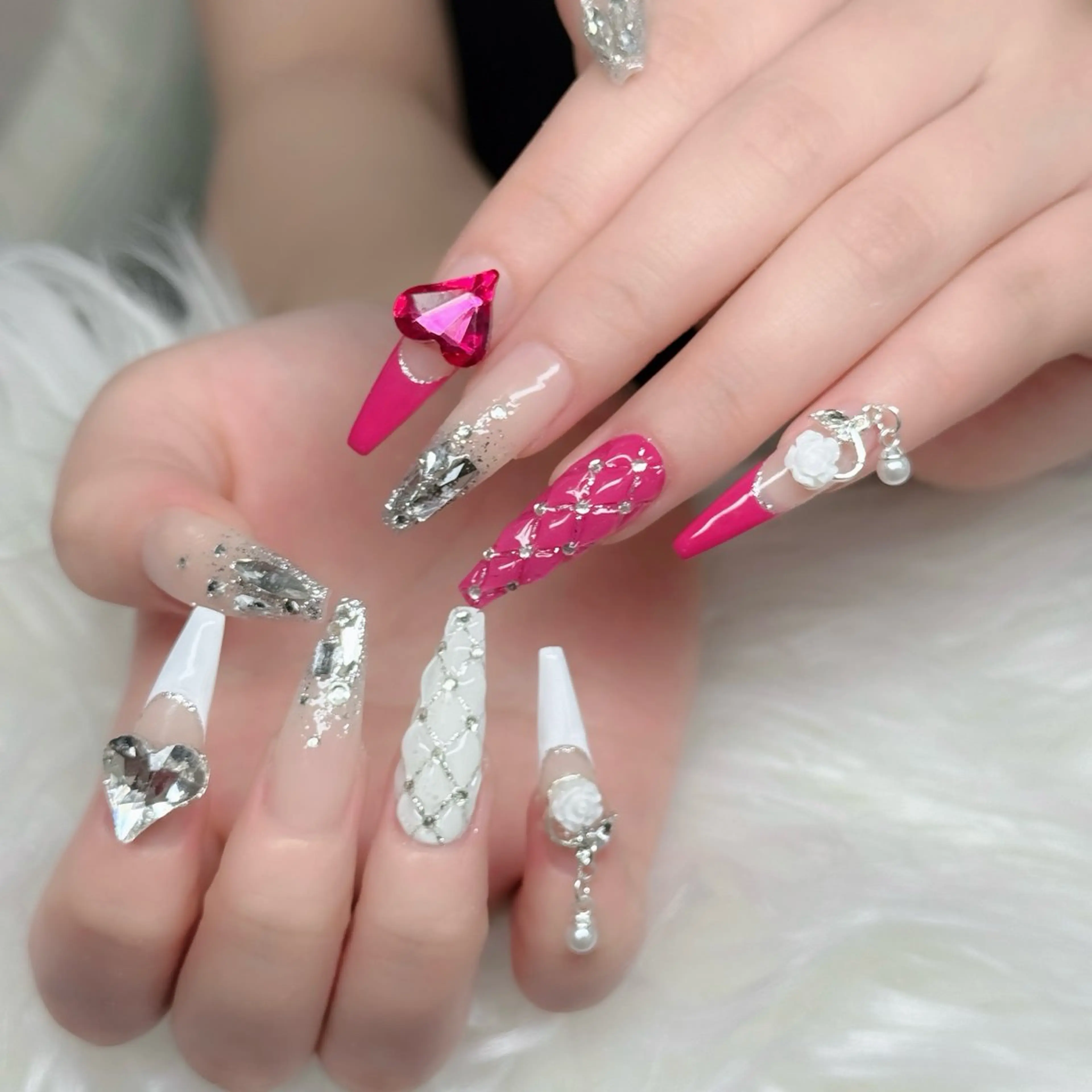 ネイル ロングネイル マグネットネイル リボン 夏ネイル スーパーロングネイル Hani Nail Salonのネイルデザイン