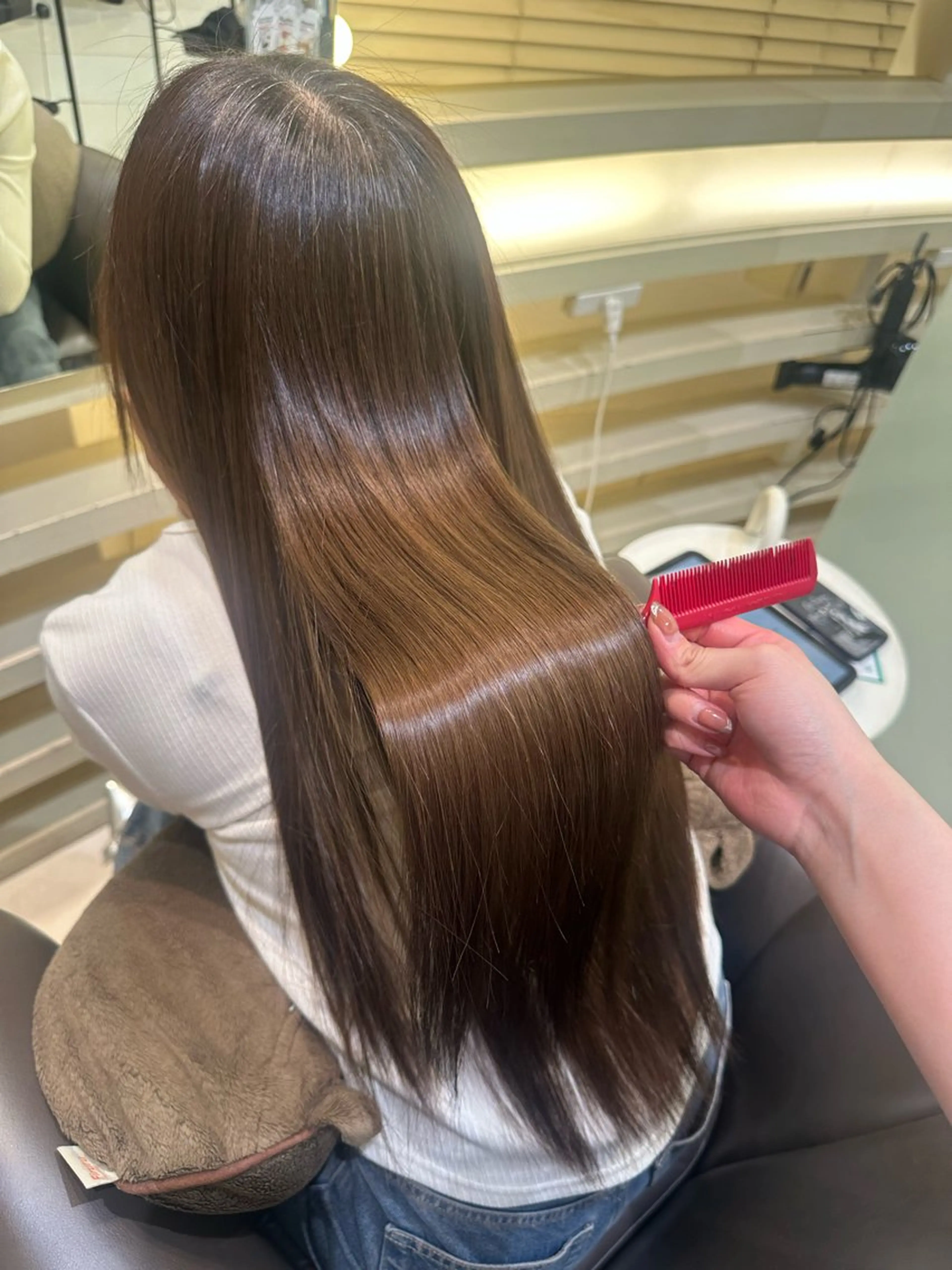 ロング カラー ヘアアレンジ タイトボブ個性派カラ ーAKANEのヘアスタイル