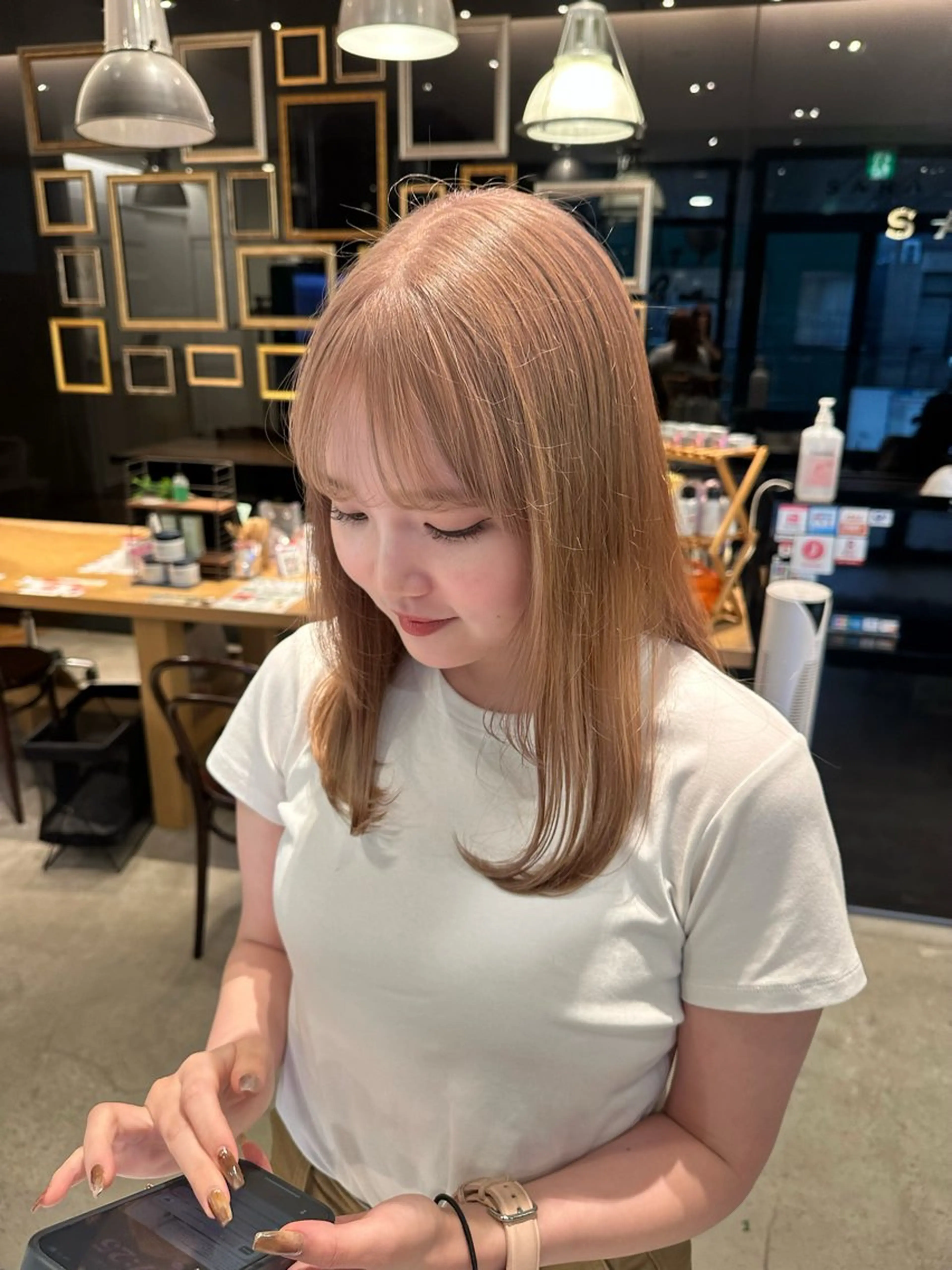 ミディアム ヘアカラー 美 海のヘアスタイル