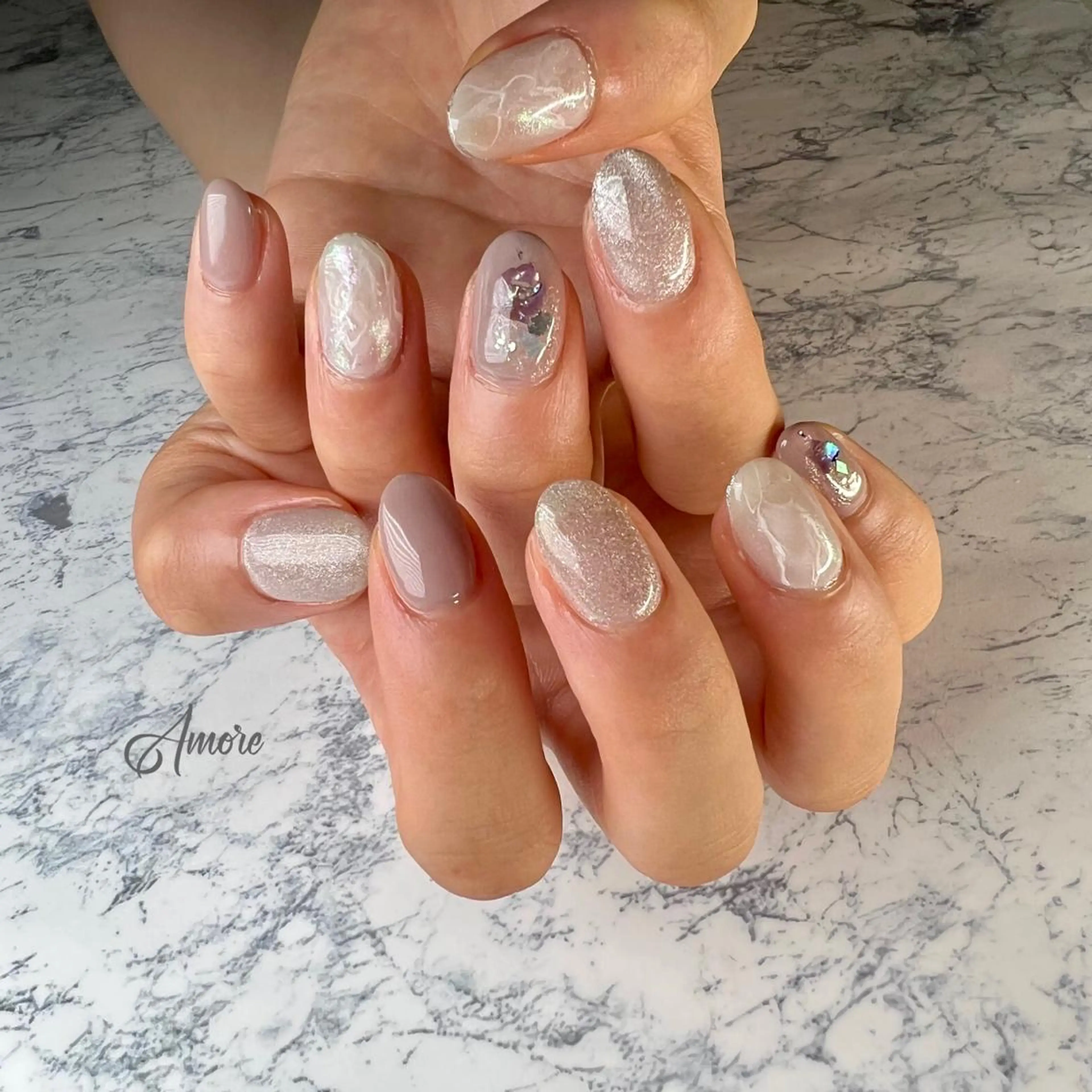 ネイル ジェルネイル 氷ネイル・うるうるネイル マグネットネイル ミラーネイル ニュアンスネイル You kyehwaのネイルデザイン