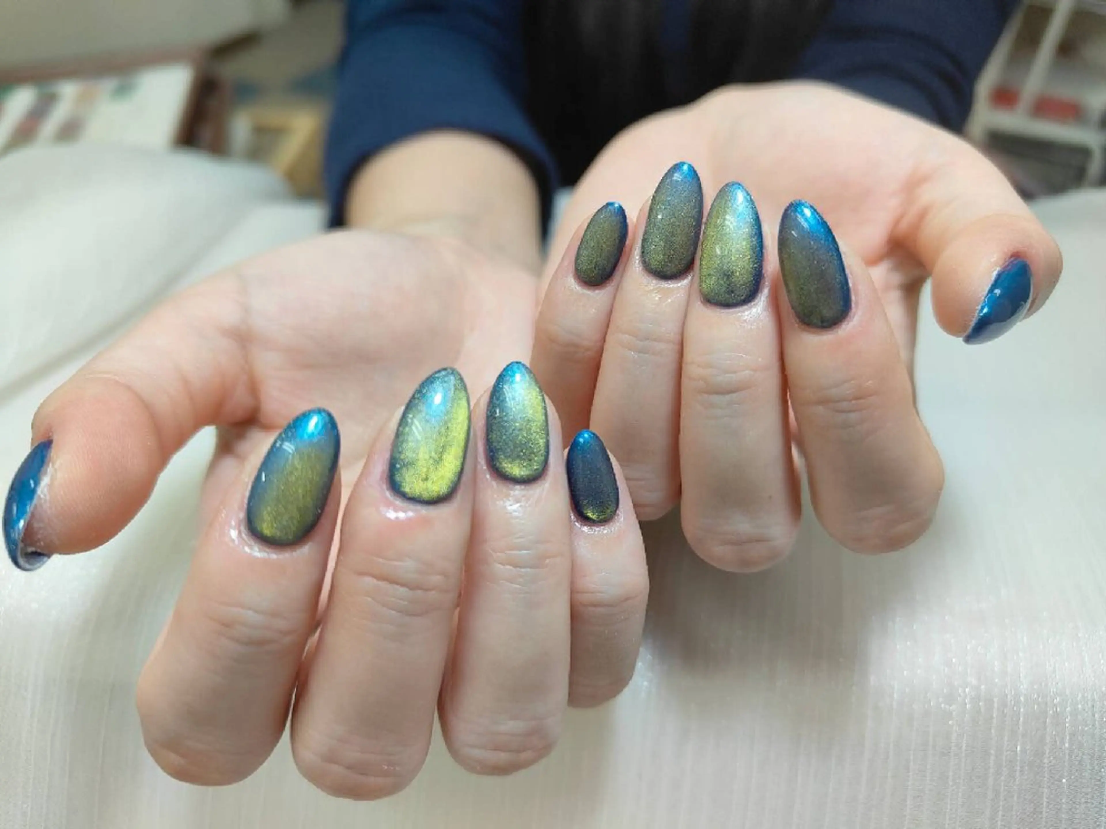 ネイル 小島 阿佑美のネイルデザイン