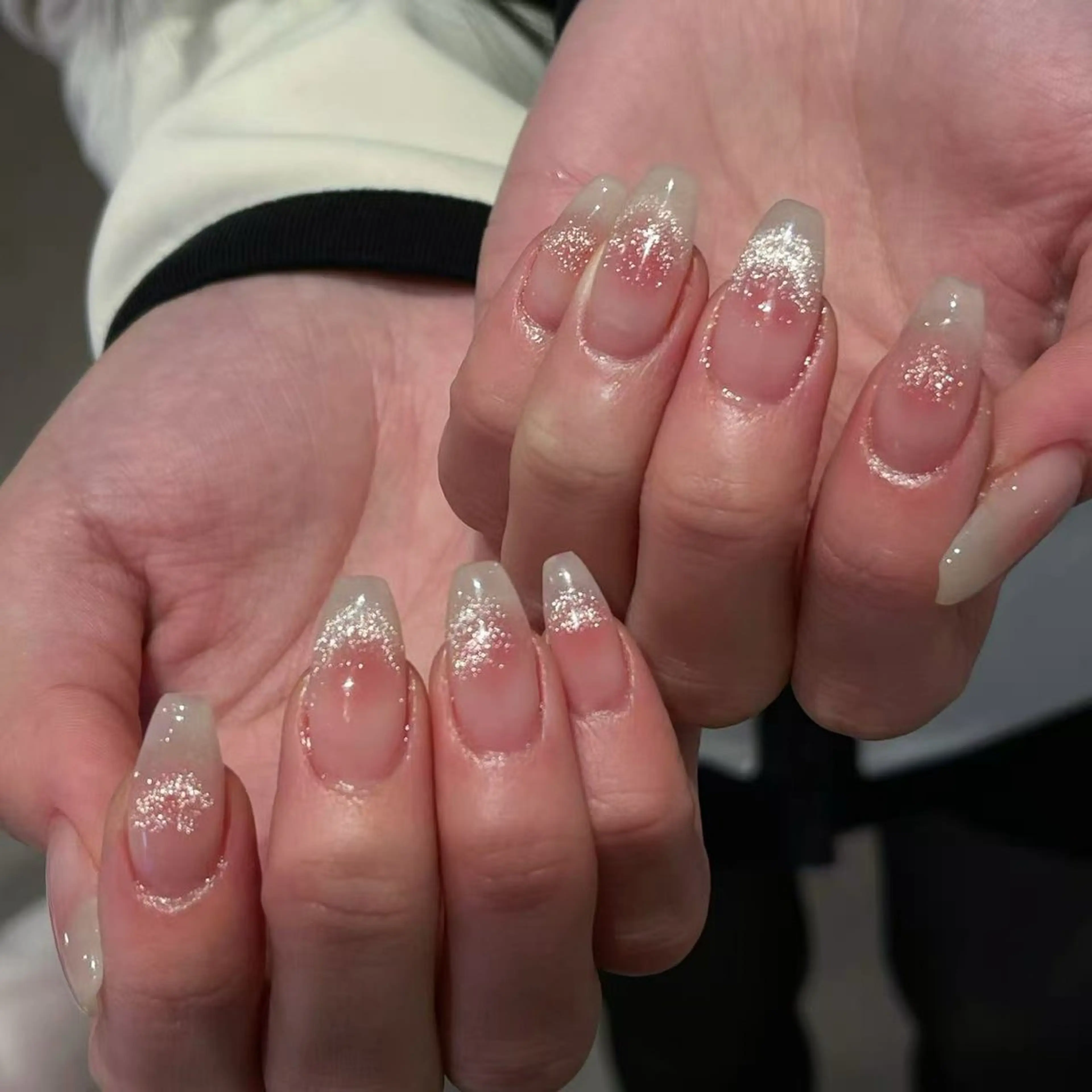 ネイル 🎀erika 長さだし💗モチ最高のネイルデザイン