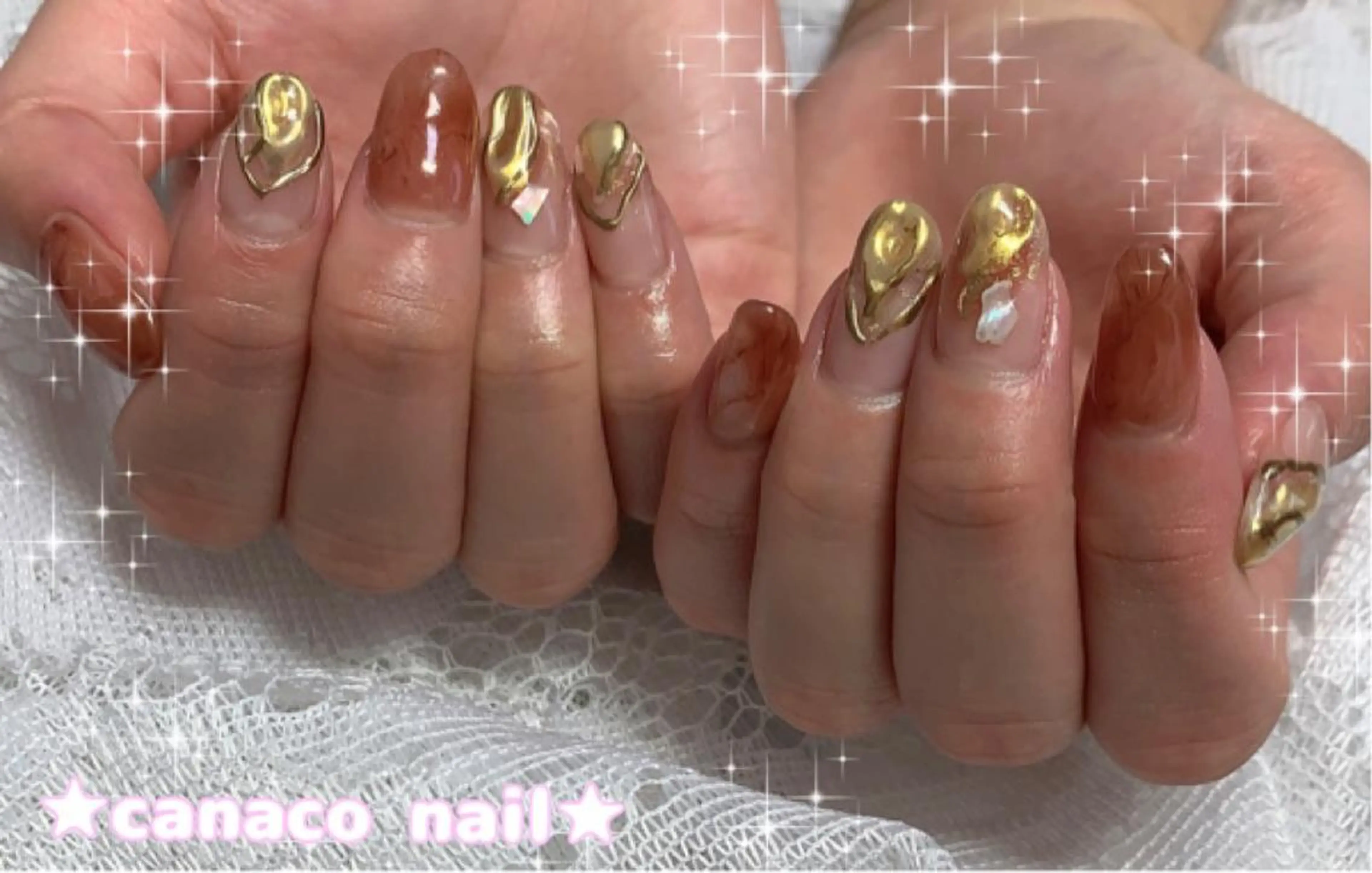 ネイル アートネイル ゴールド ミラーネイル ニュアンスネイル ストーンネイル ハンドネイル ハンドケア Felice所属・ベテランネイル cnc  nailのネイルデザイン