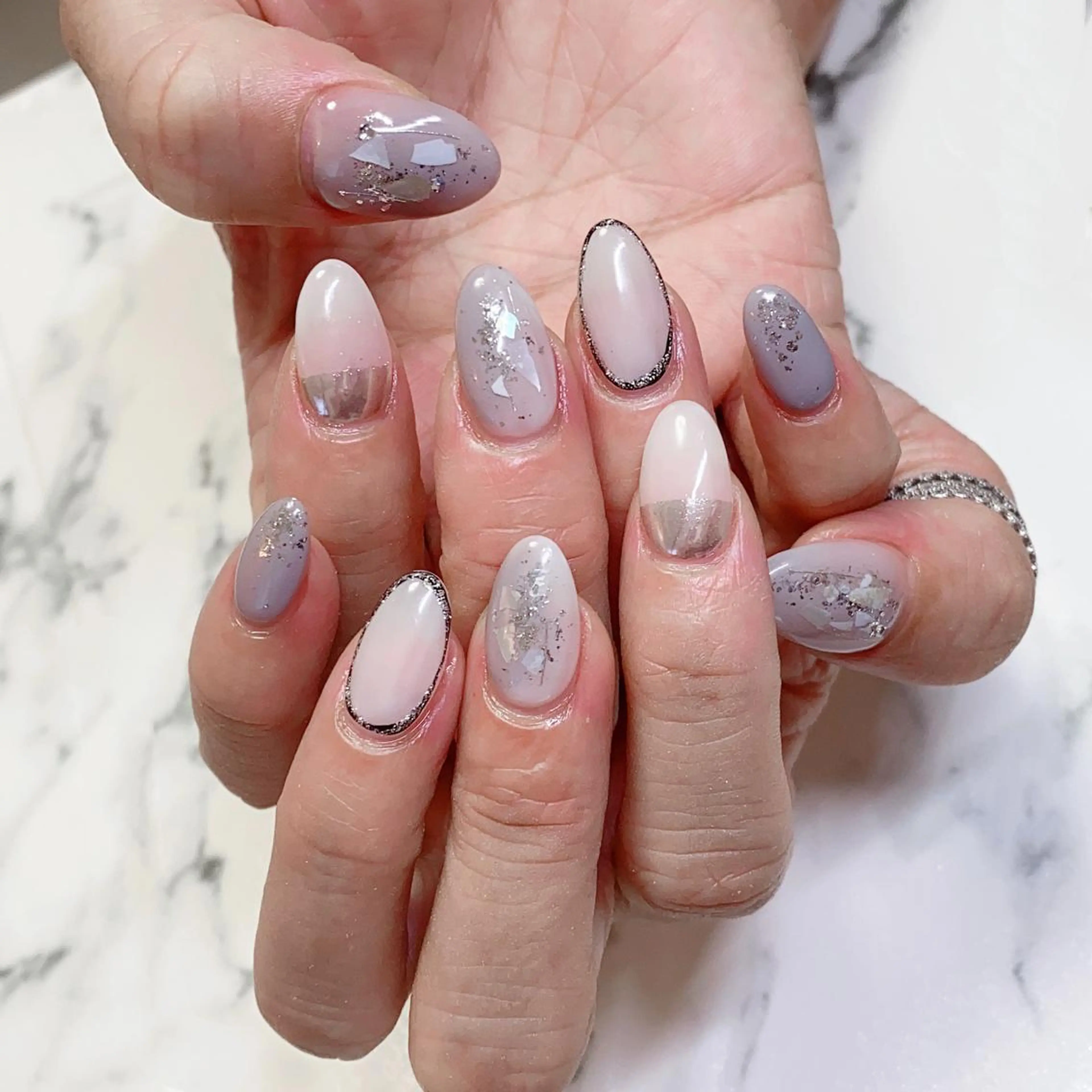 ロング カラー ネイル 長さ出し Q Free nailsのネイルデザイン