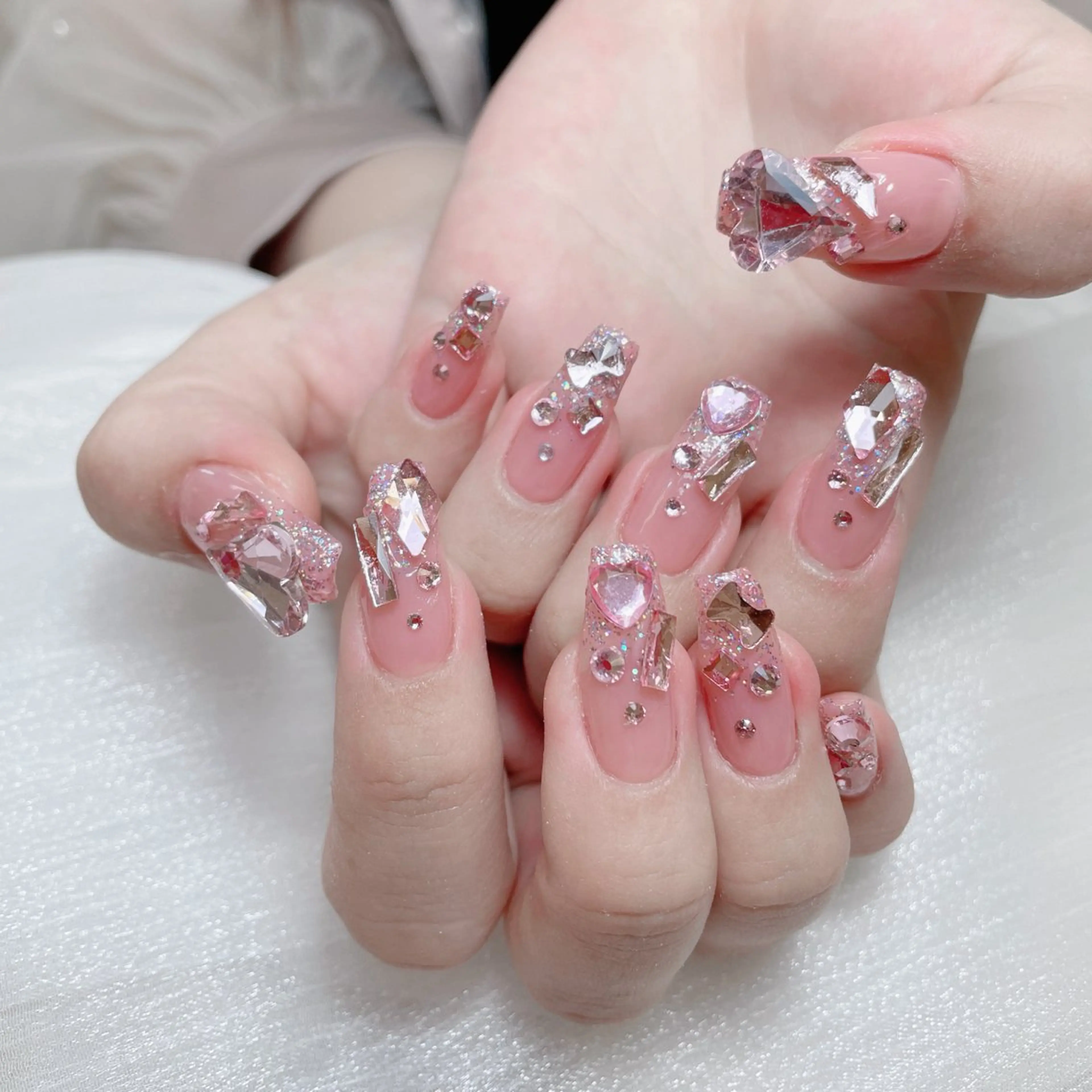 ネイル オーロラネイル キラキラネイル 大理石ネイル(マーブル) スカルプネイル 春ネイル ハンドネイル NailPrincess所属・princess スカルプ専門店のネイルデザイン