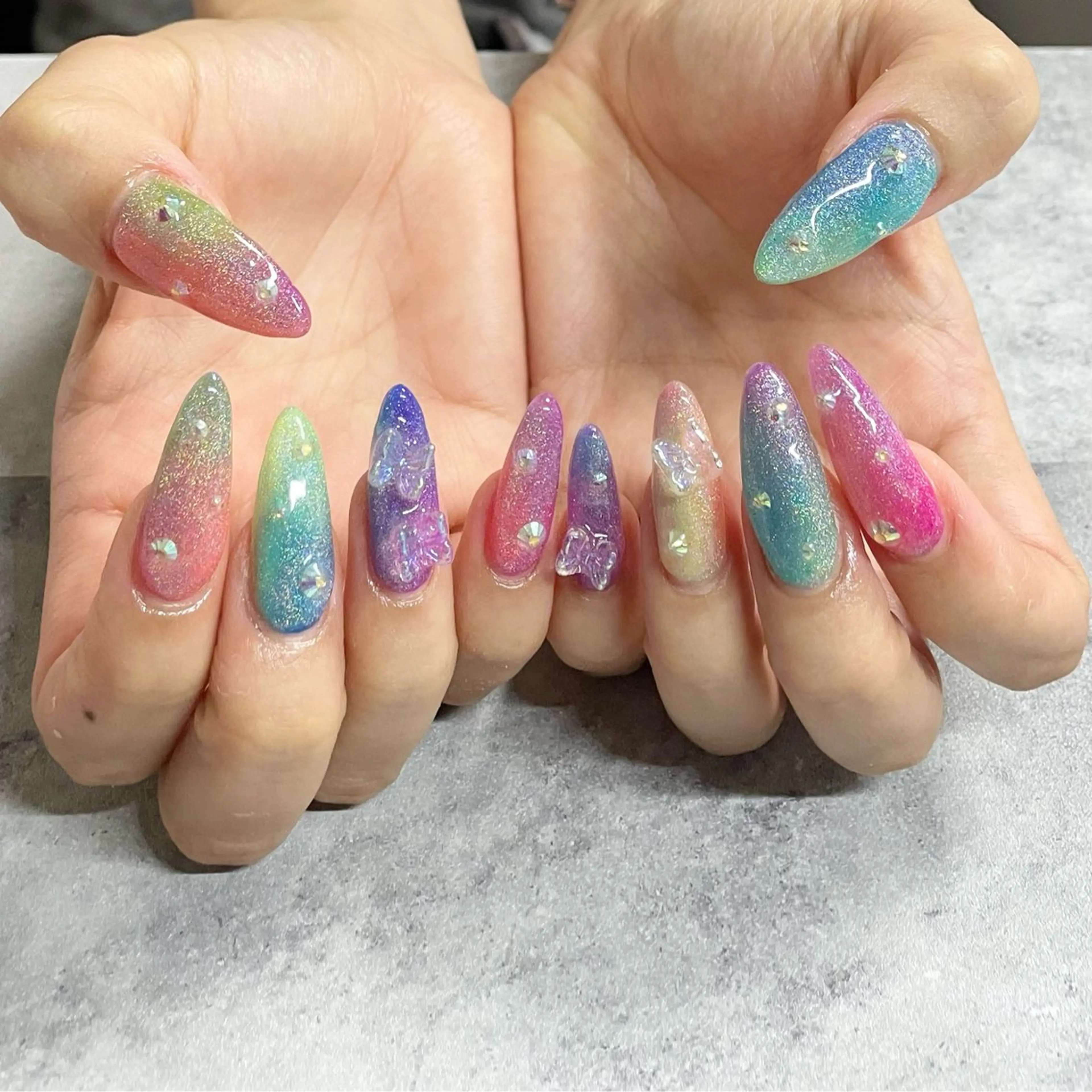 ネイル FELICE ﾌｪﾘｰﾁｪのネイルデザイン