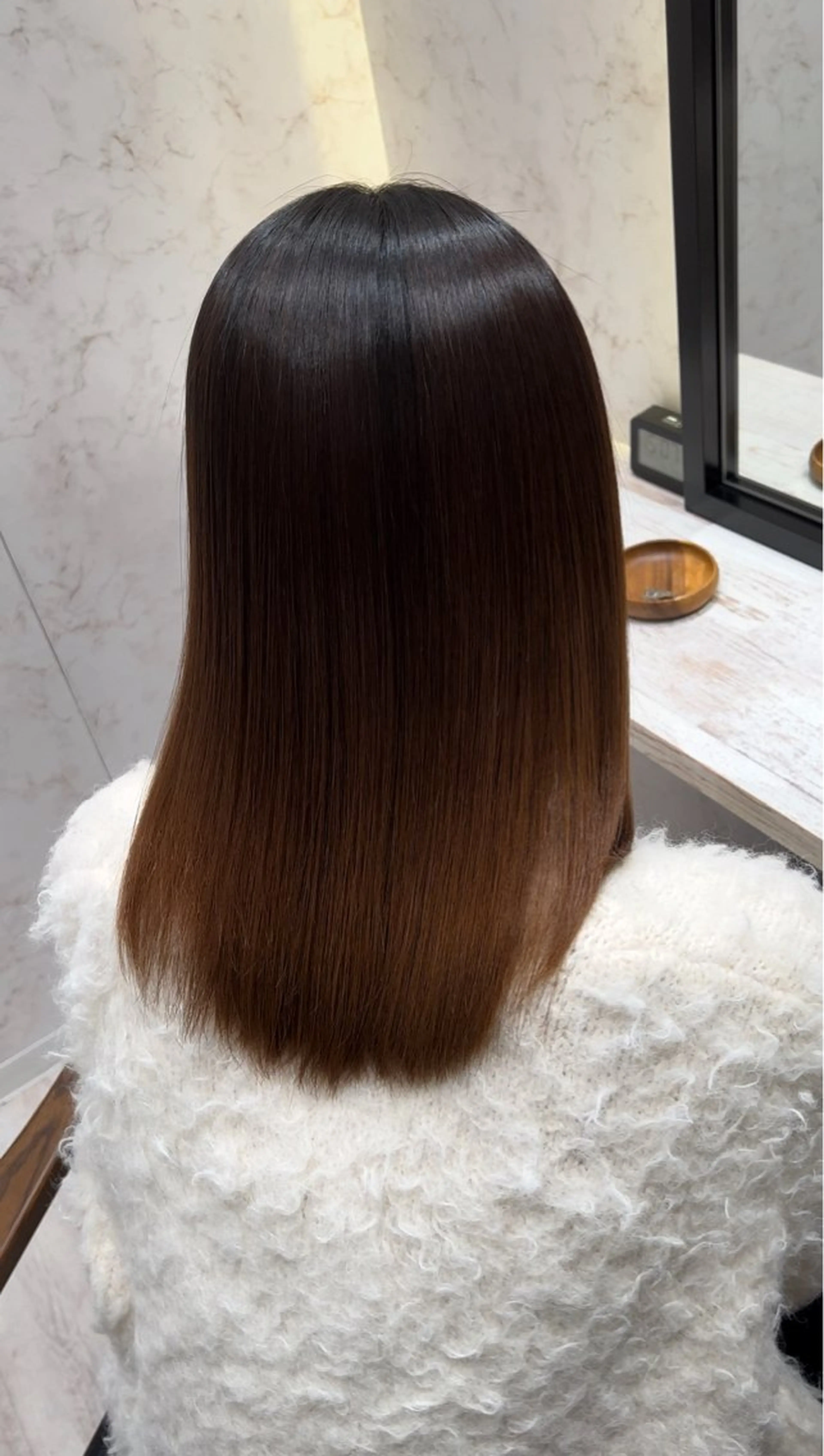 セミロング 髪質改善ストレート Kantaのヘアスタイル