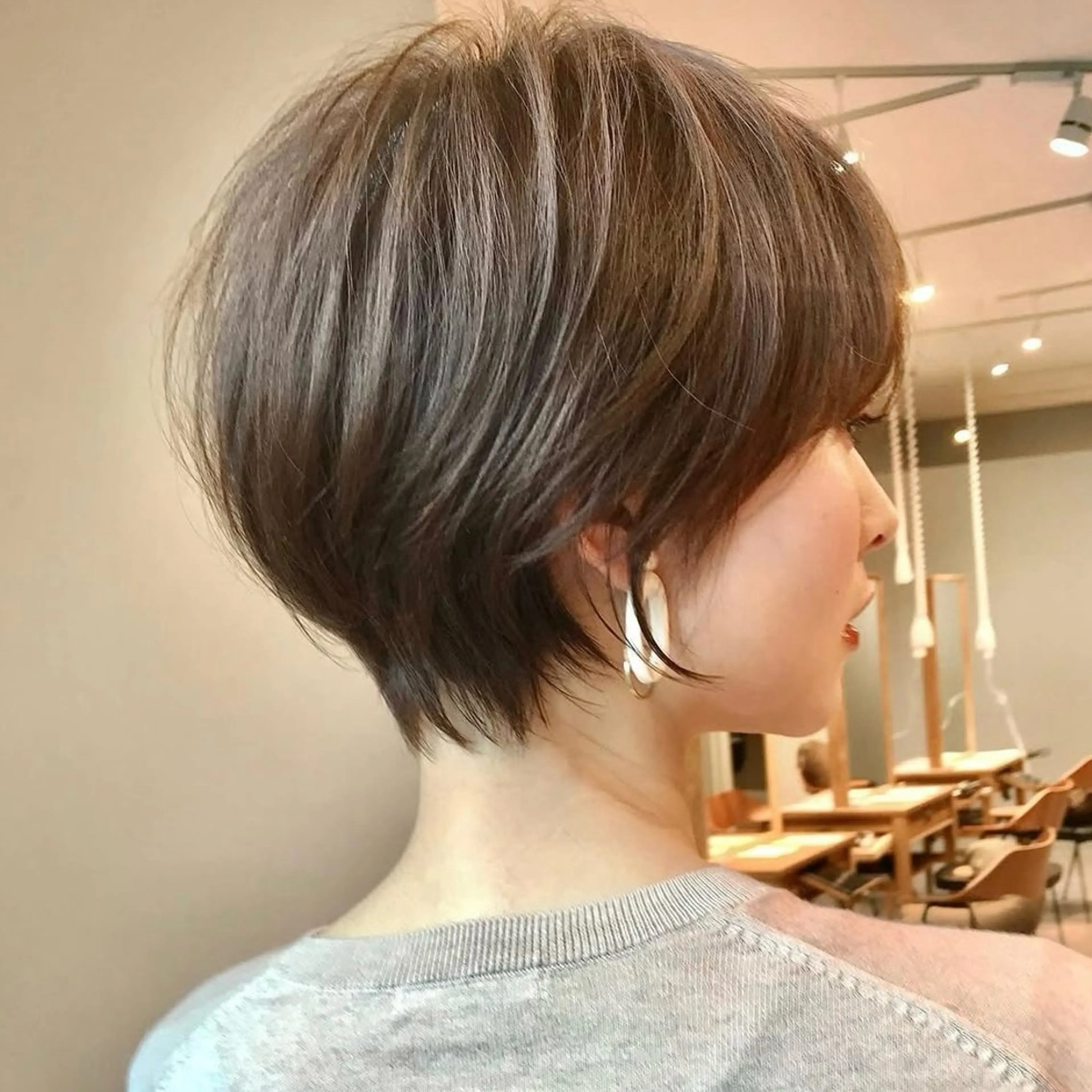 【小顔ショートになりたい方限定】カット➕透明感カラーの写真