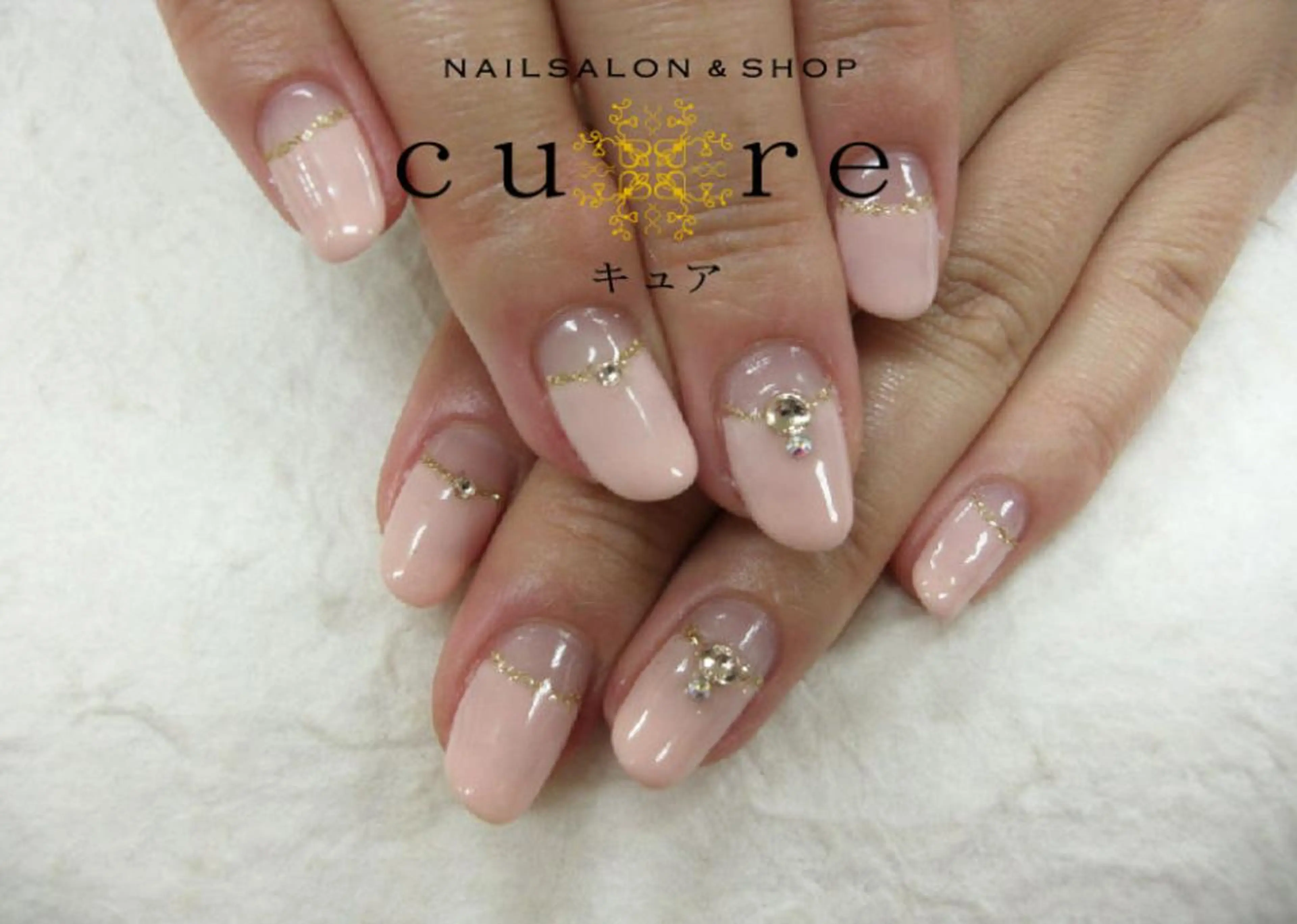 ミディアム ネイル ネイルサロン Cureのネイルデザイン