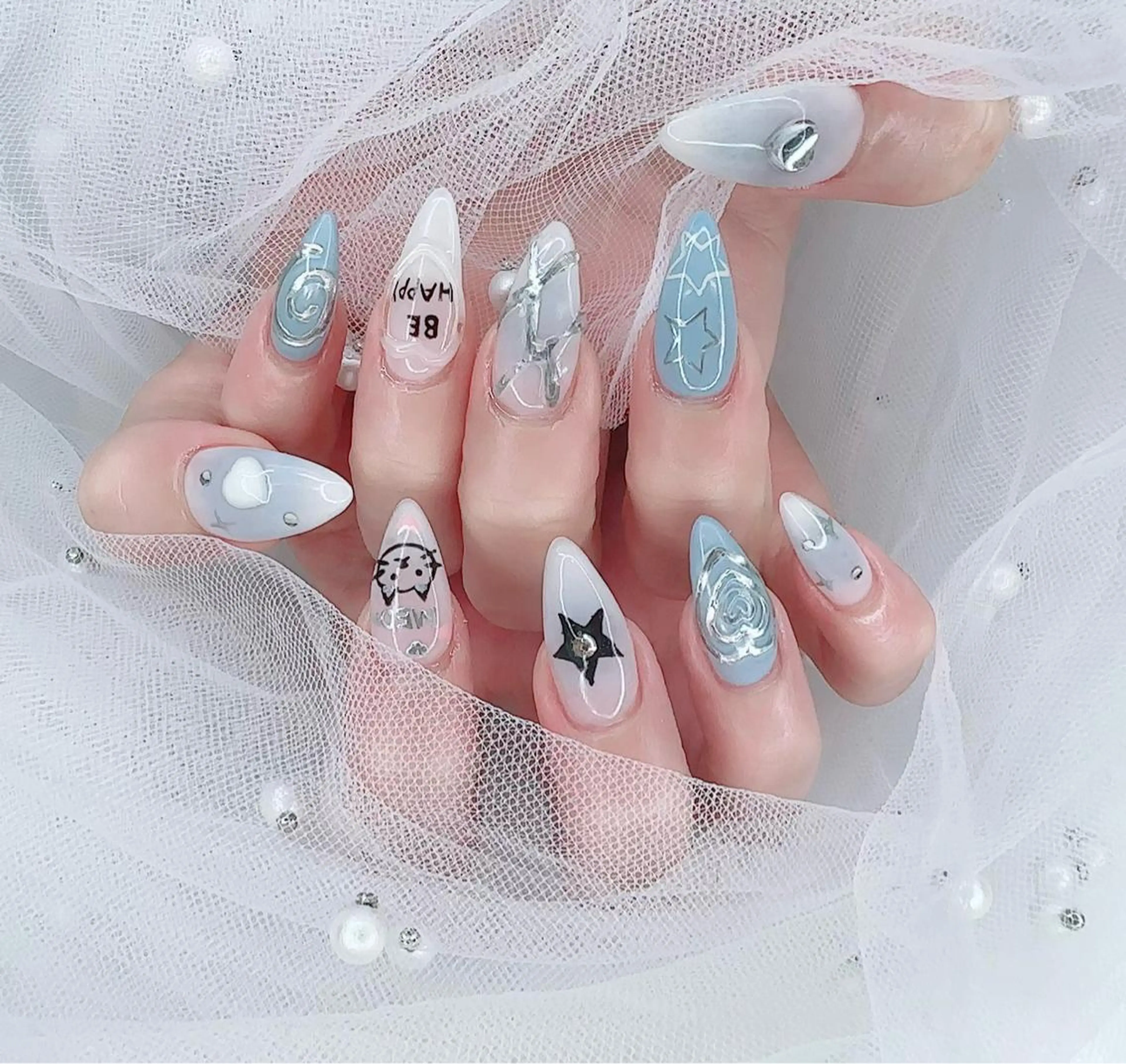 ネイル R salonのネイルデザイン