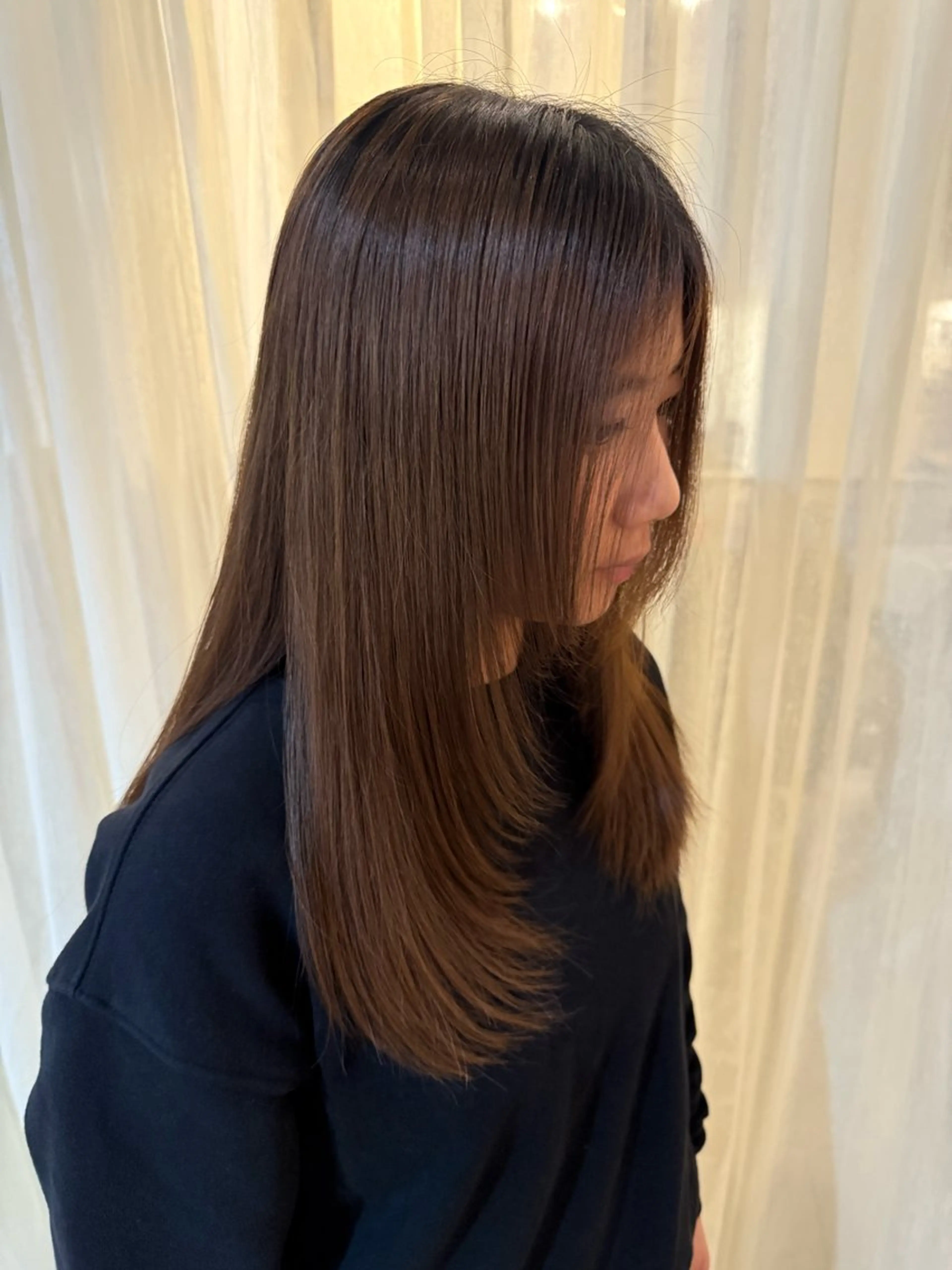 ロング 藤原 百花のヘアスタイル