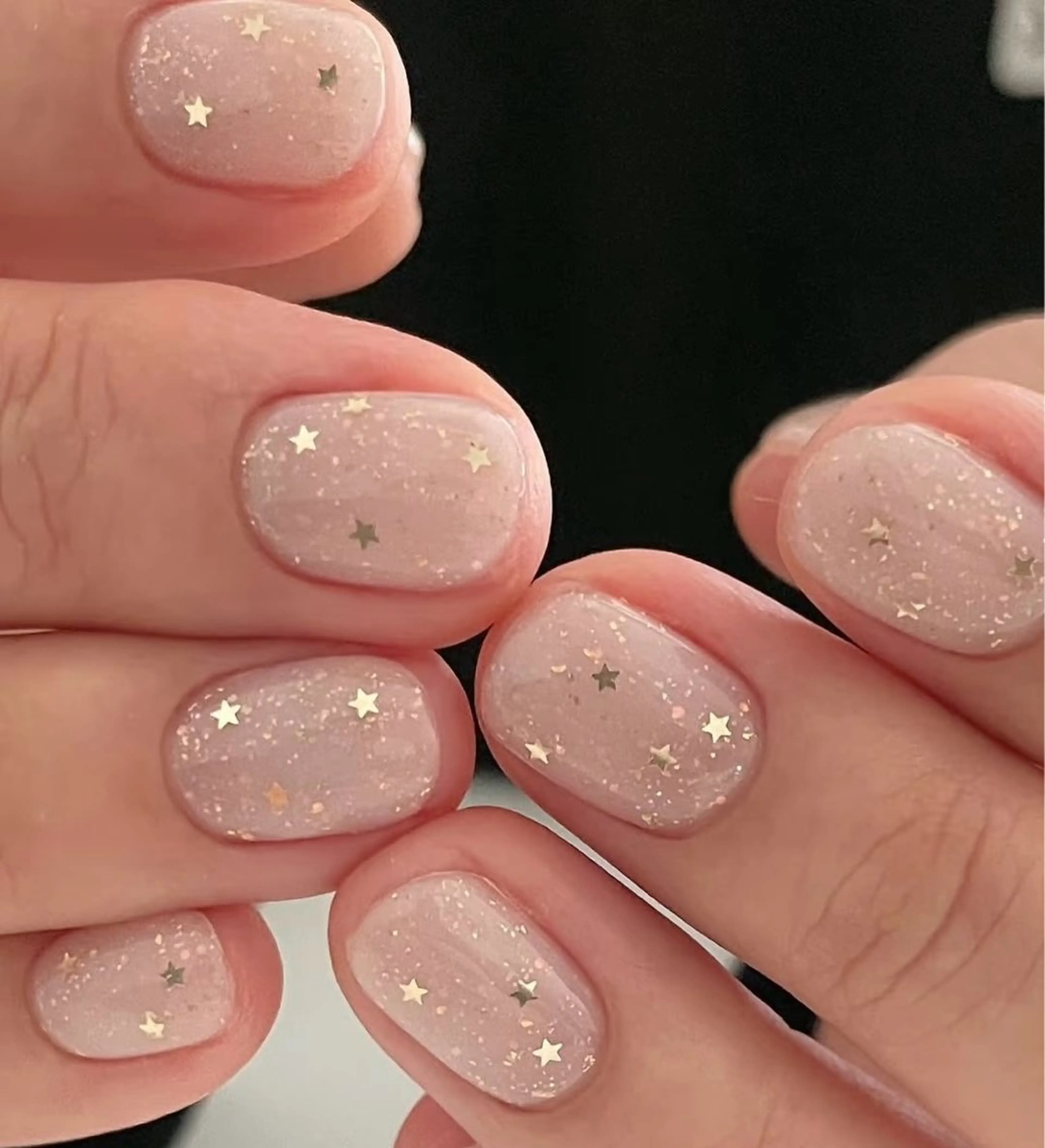 ネイル アートネイル オーロラネイル チークネイル フレンチネイル ガラスフレンチ ハンドネイル 🎀セ リ🎀のネイルデザイン